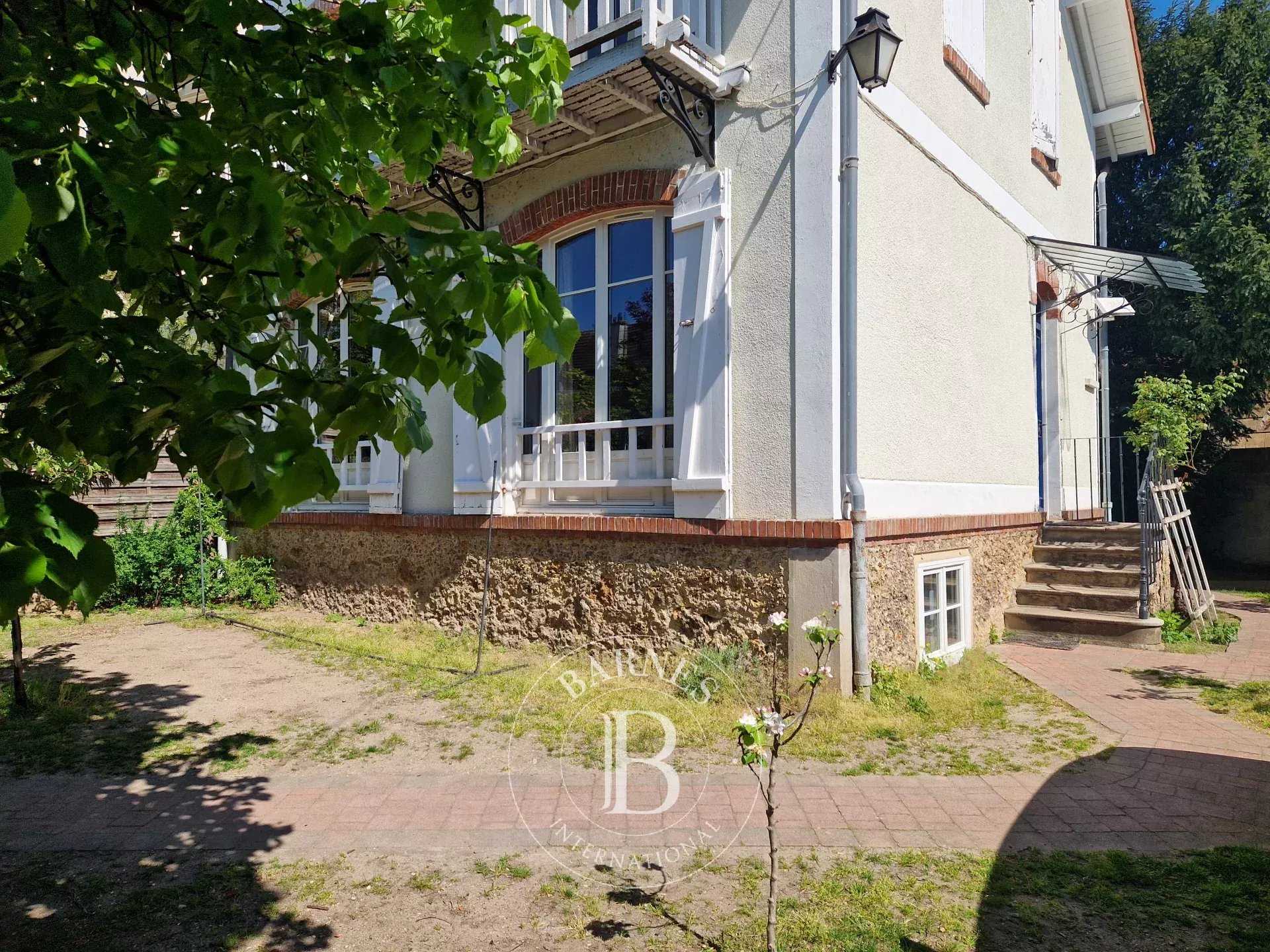 Maisons-Laffitte  - Maison 8 Pièces 6 Chambres