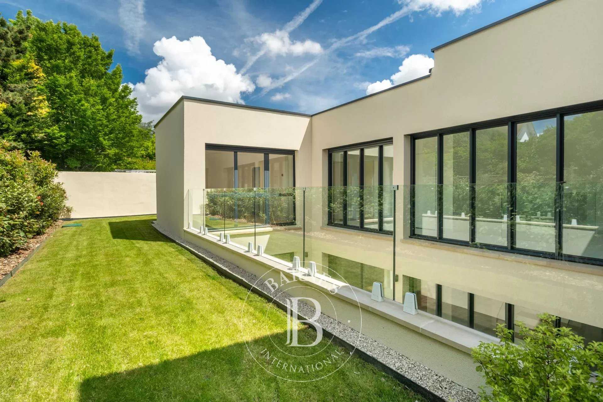 Croissy-sur-Seine  - Villa 5 Bedrooms