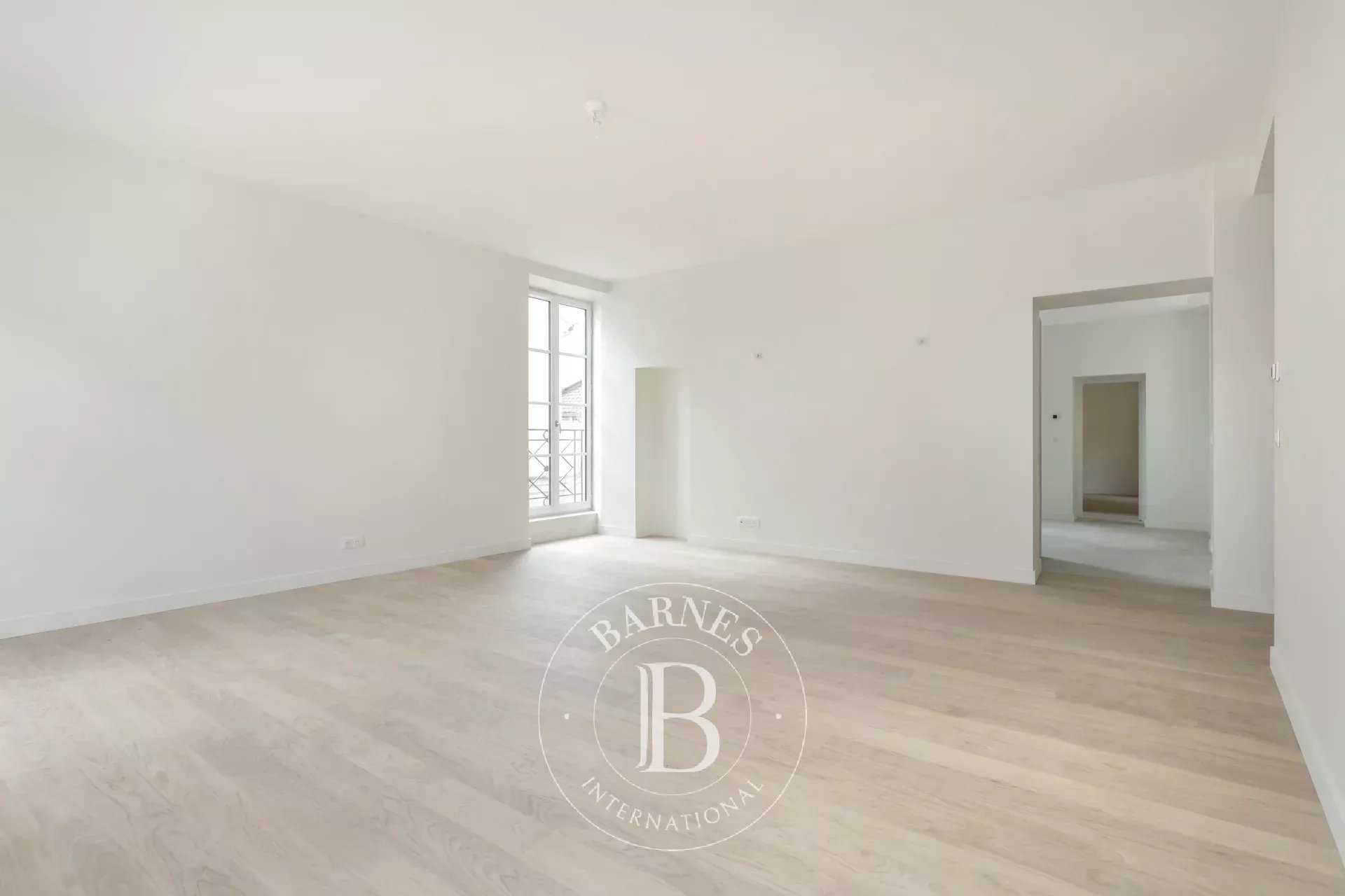 Saint-Germain-en-Laye  - Appartement 5 Pièces 4 Chambres