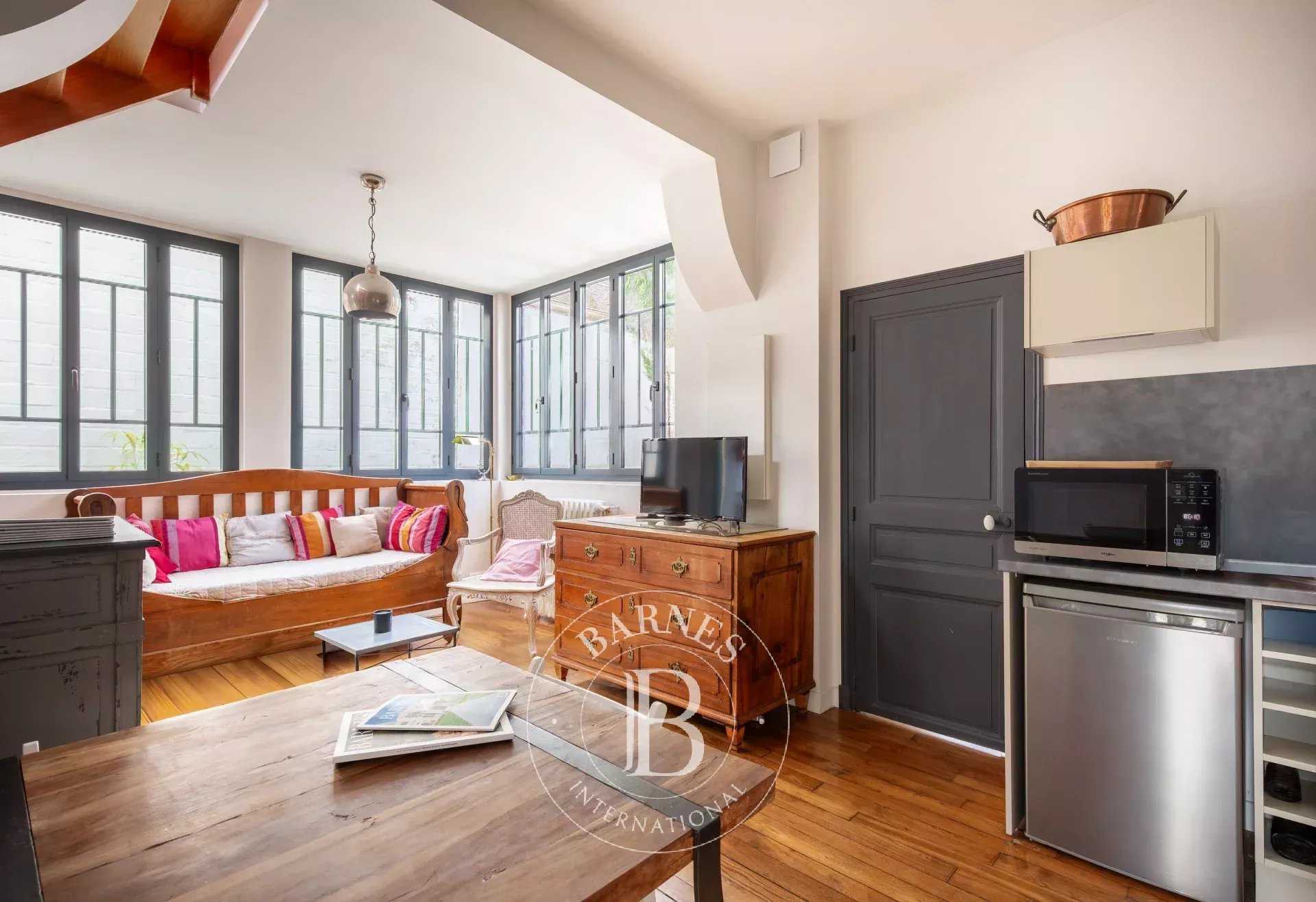 Maisons-Laffitte  - Maison 8 Pi&egrave;ces 5 Chambres