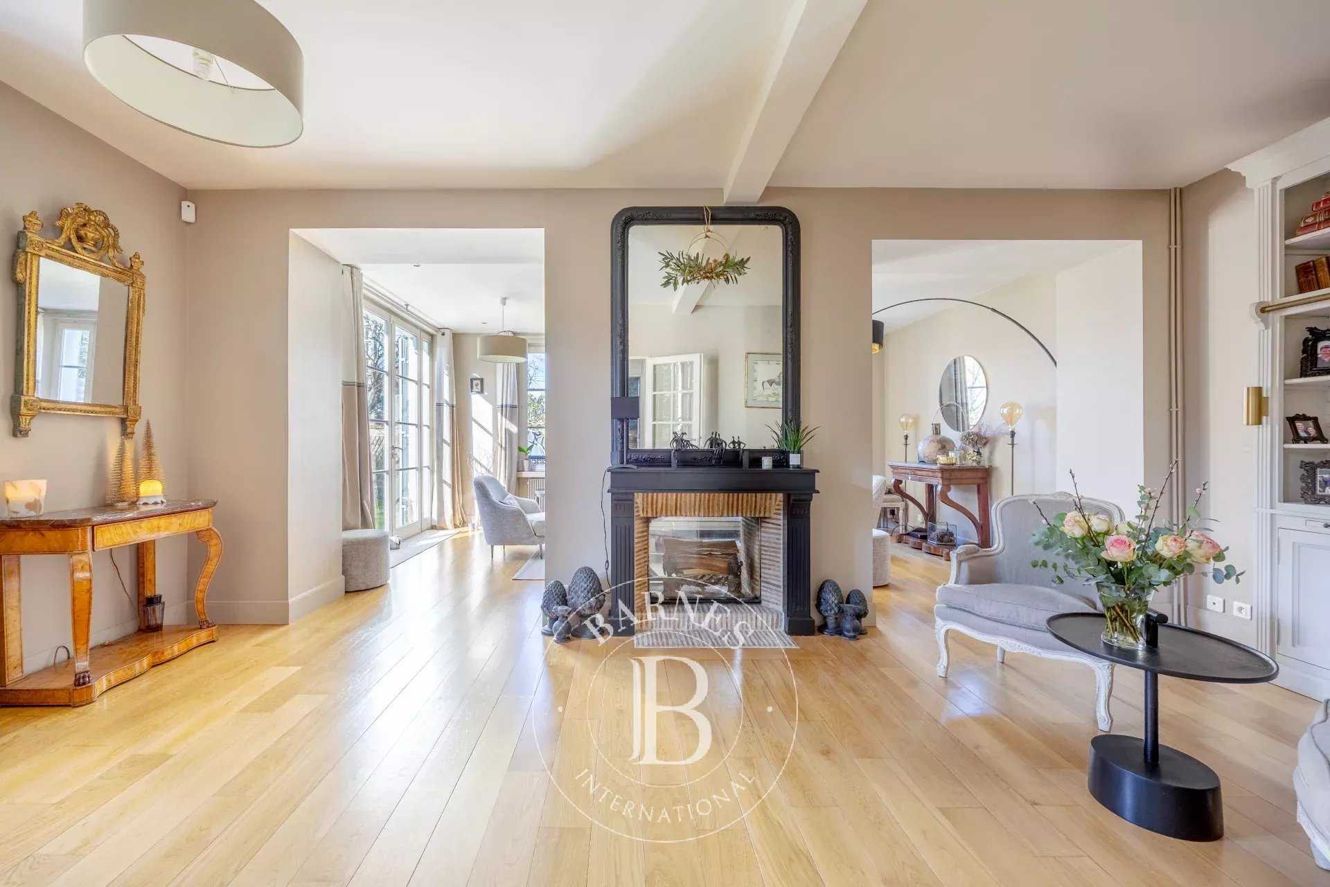 Chatou  - House 6 Bedrooms