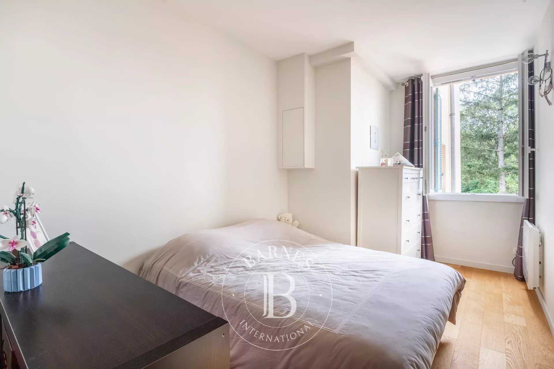 Saint-Germain-en-Laye  - Appartement 4 Pièces 3 Chambres