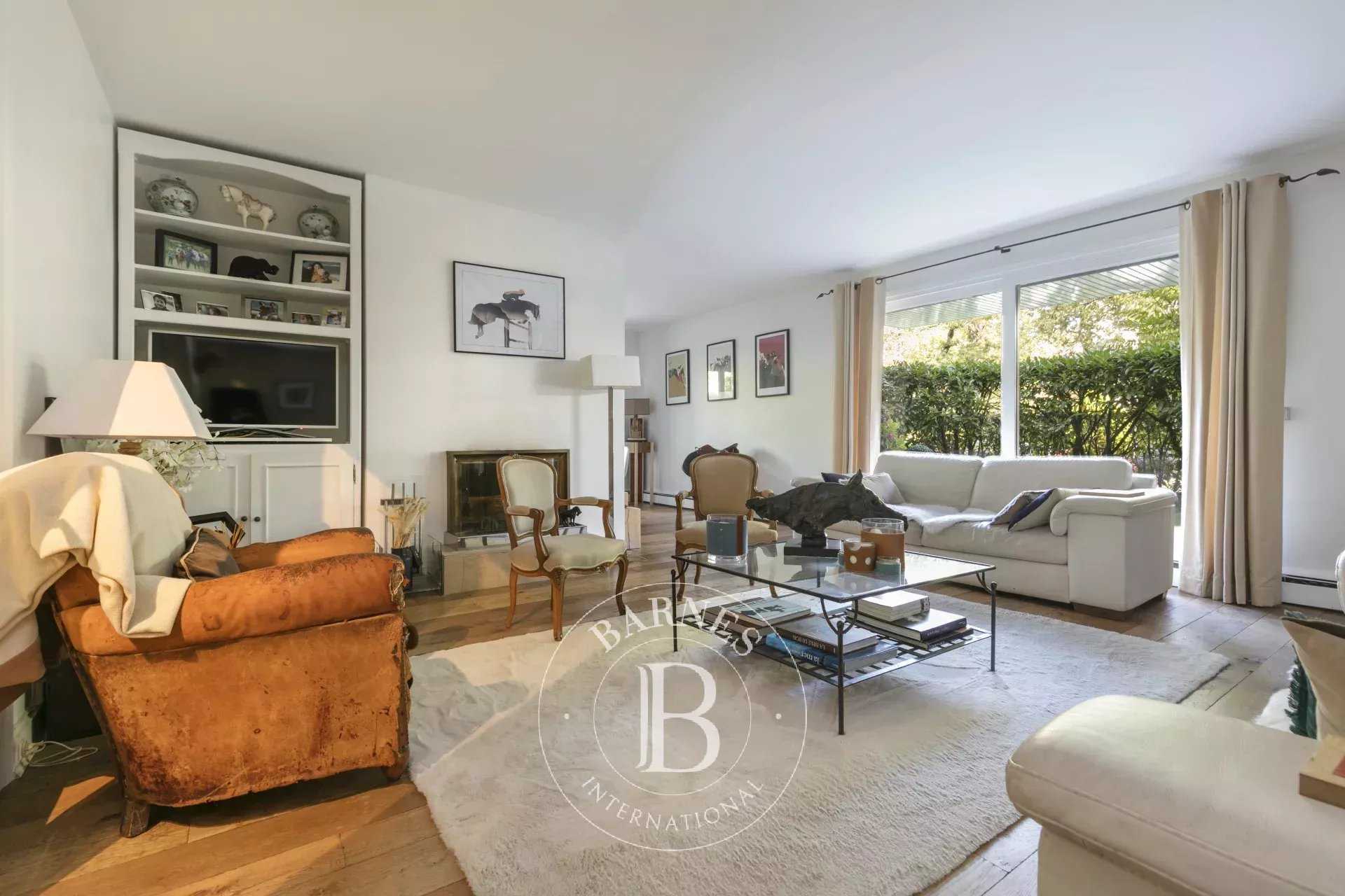 Maisons-Laffitte  - Appartement 5 Pièces 3 Chambres