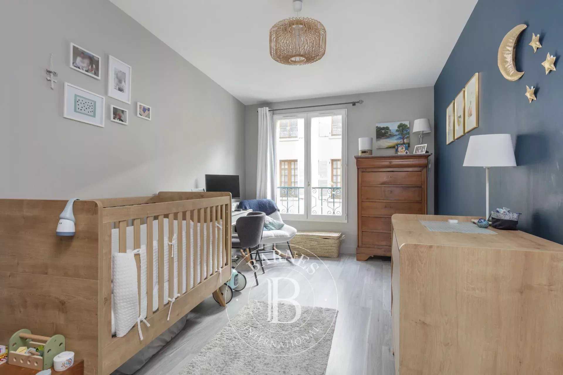 Saint-Germain-en-Laye  - Appartement 4 Pièces 2 Chambres