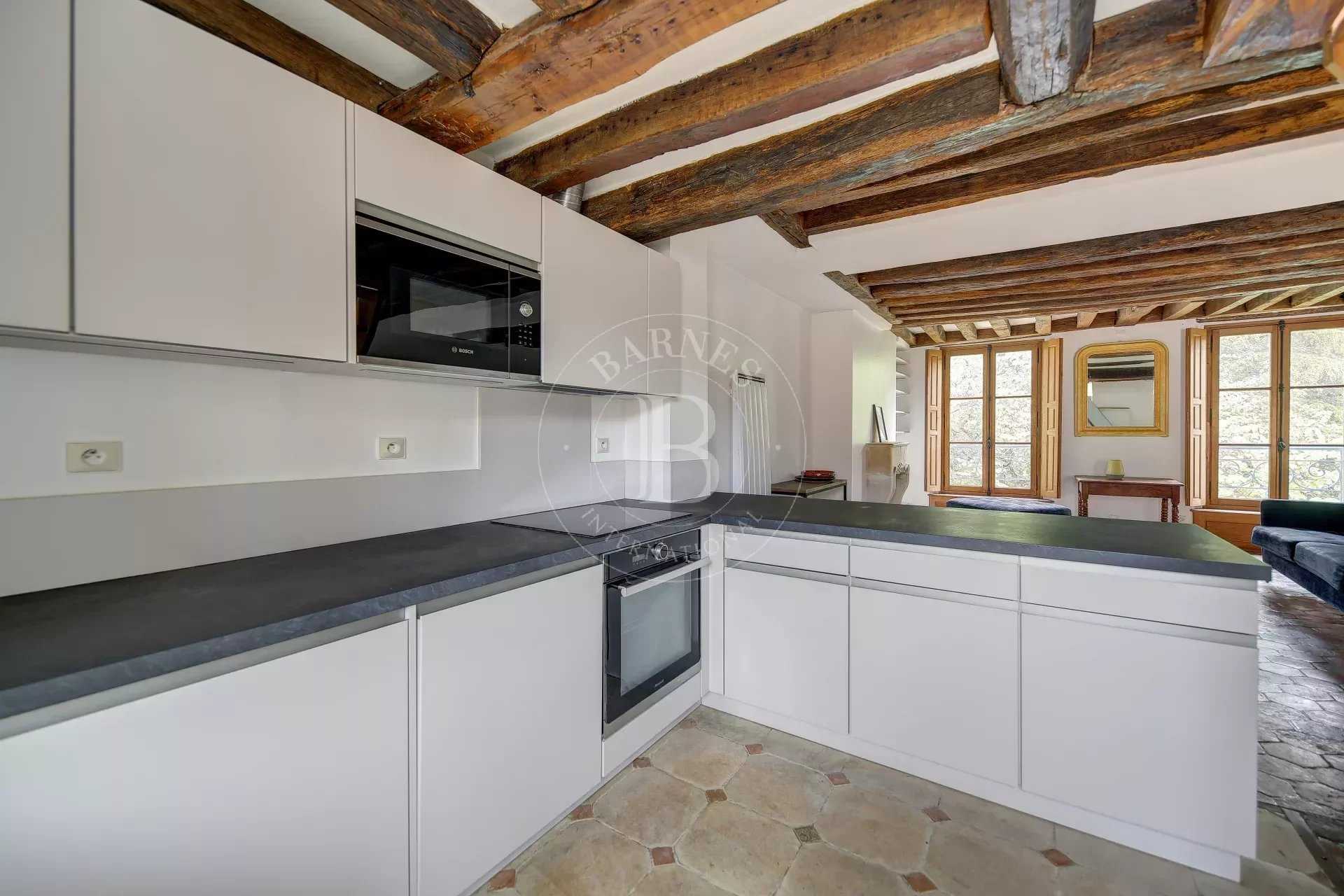 Saint-Germain-en-Laye  - Appartement 3 Pièces, 1 Chambre