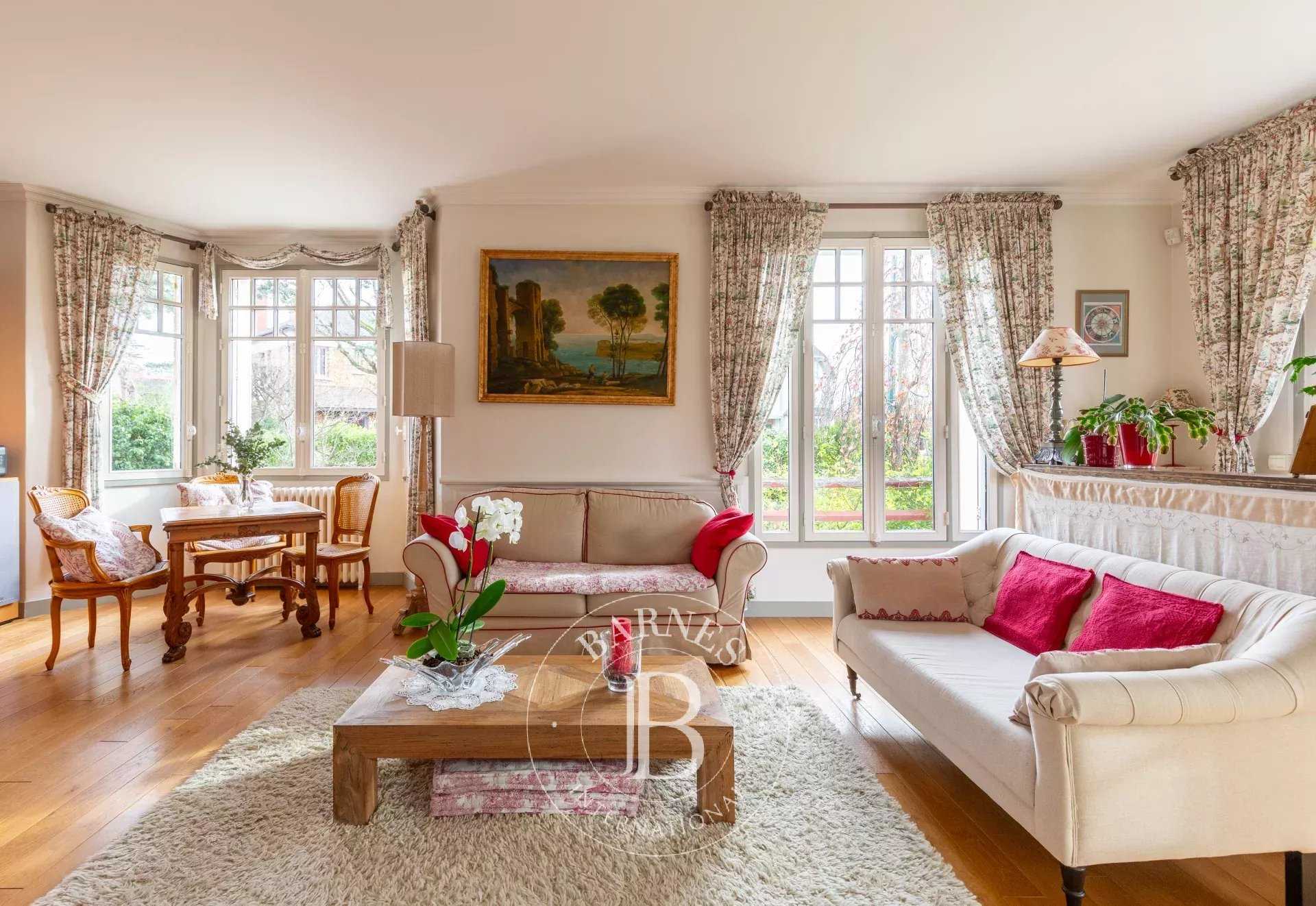 Le Vésinet  - Maison 6 Pi&egrave;ces 3 Chambres