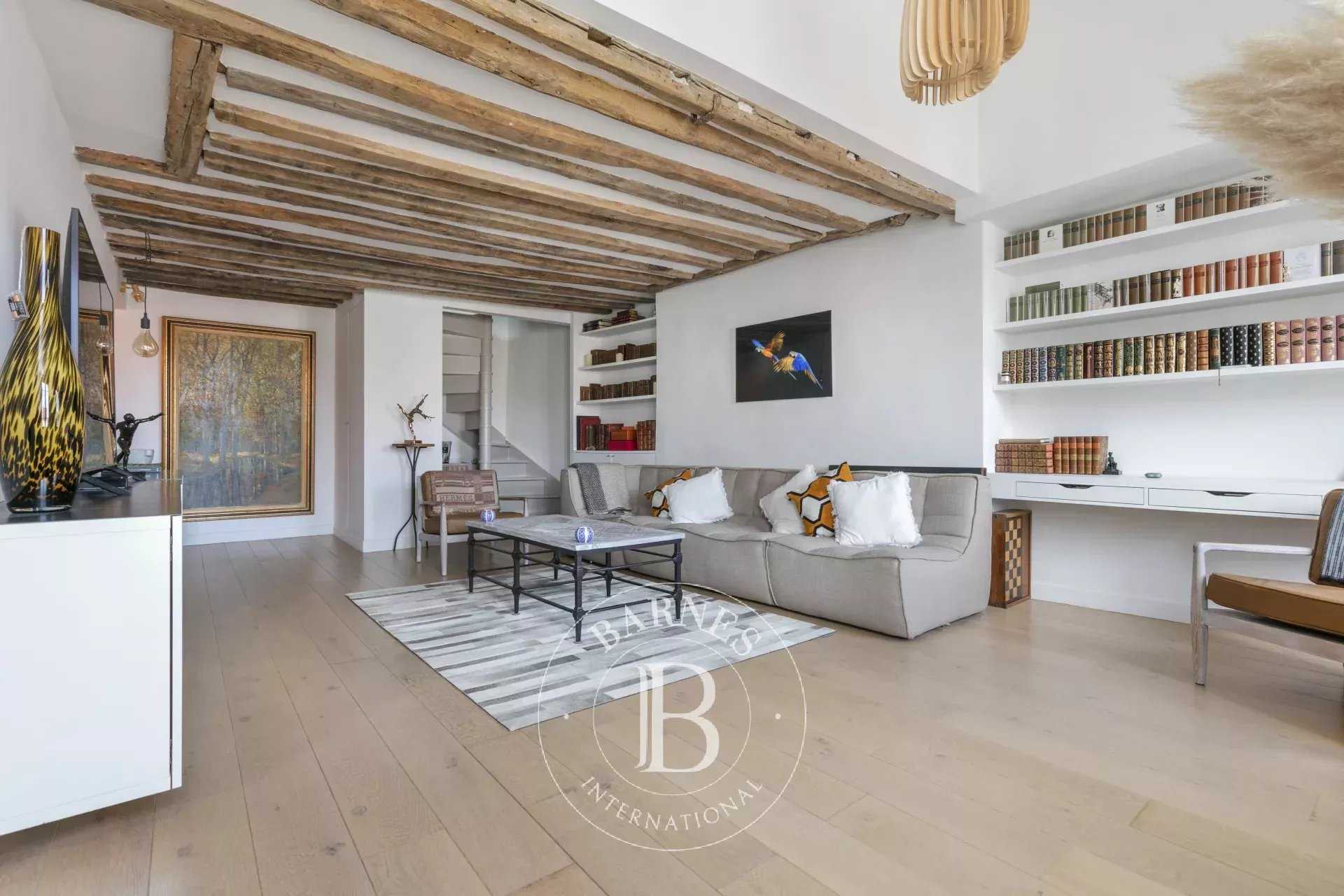 Saint-Germain-en-Laye  - Appartement 4 Pièces 2 Chambres