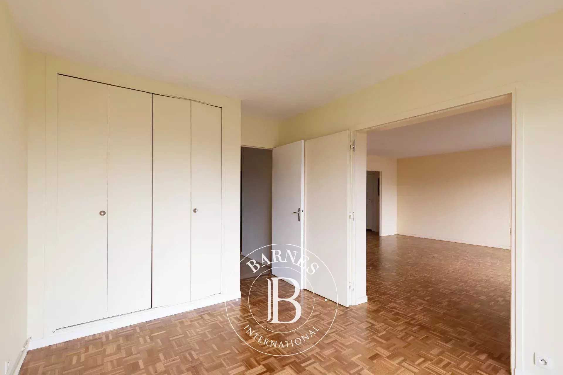 Saint-Germain-en-Laye  - Appartement 4 Pi&egrave;ces 2 Chambres