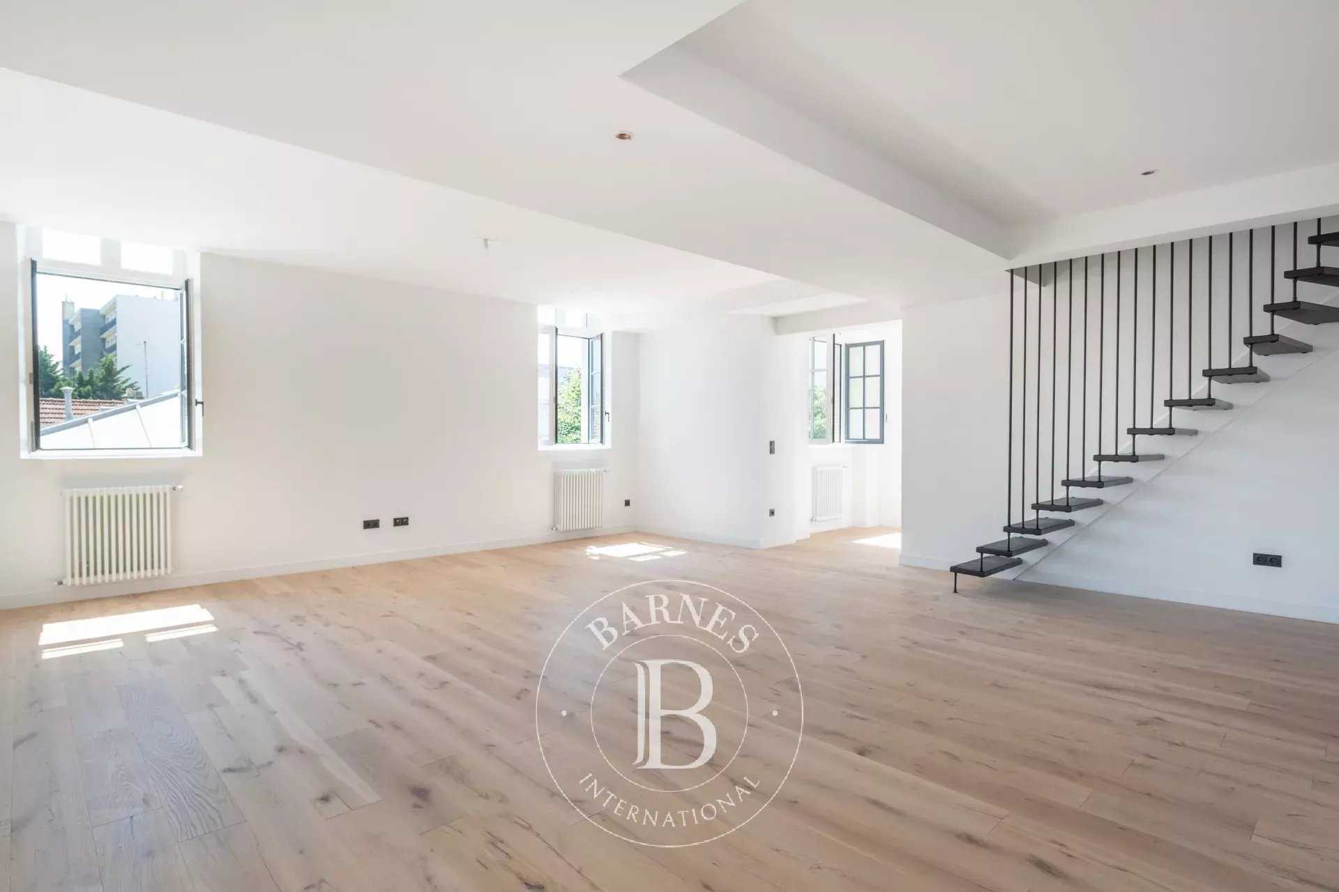Saint-Germain-en-Laye  - Appartement 5 Pièces 3 Chambres