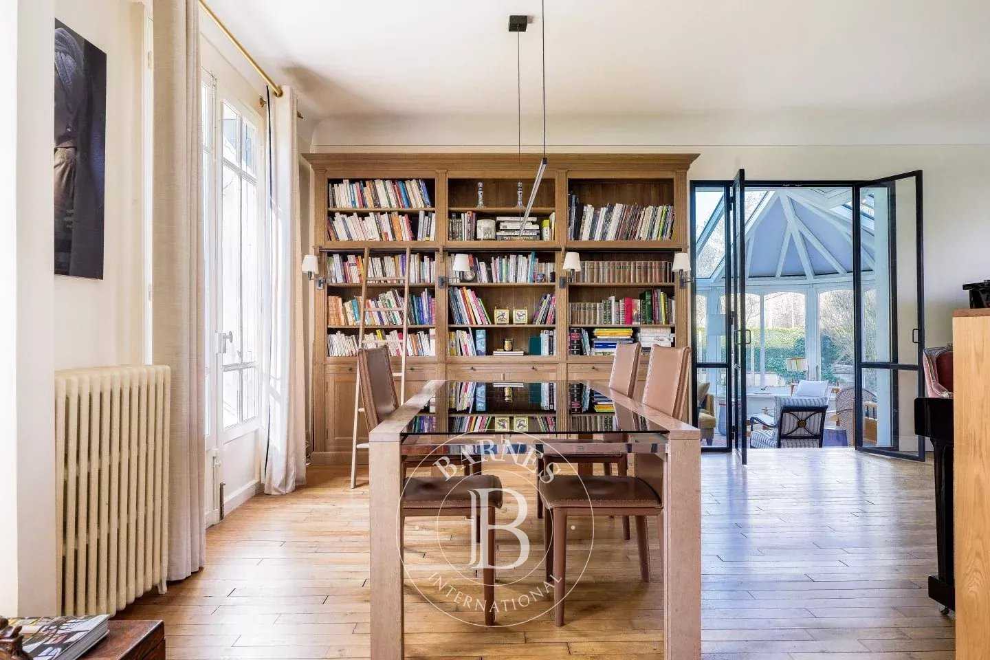 Maisons-Laffitte  - House 6 Bedrooms