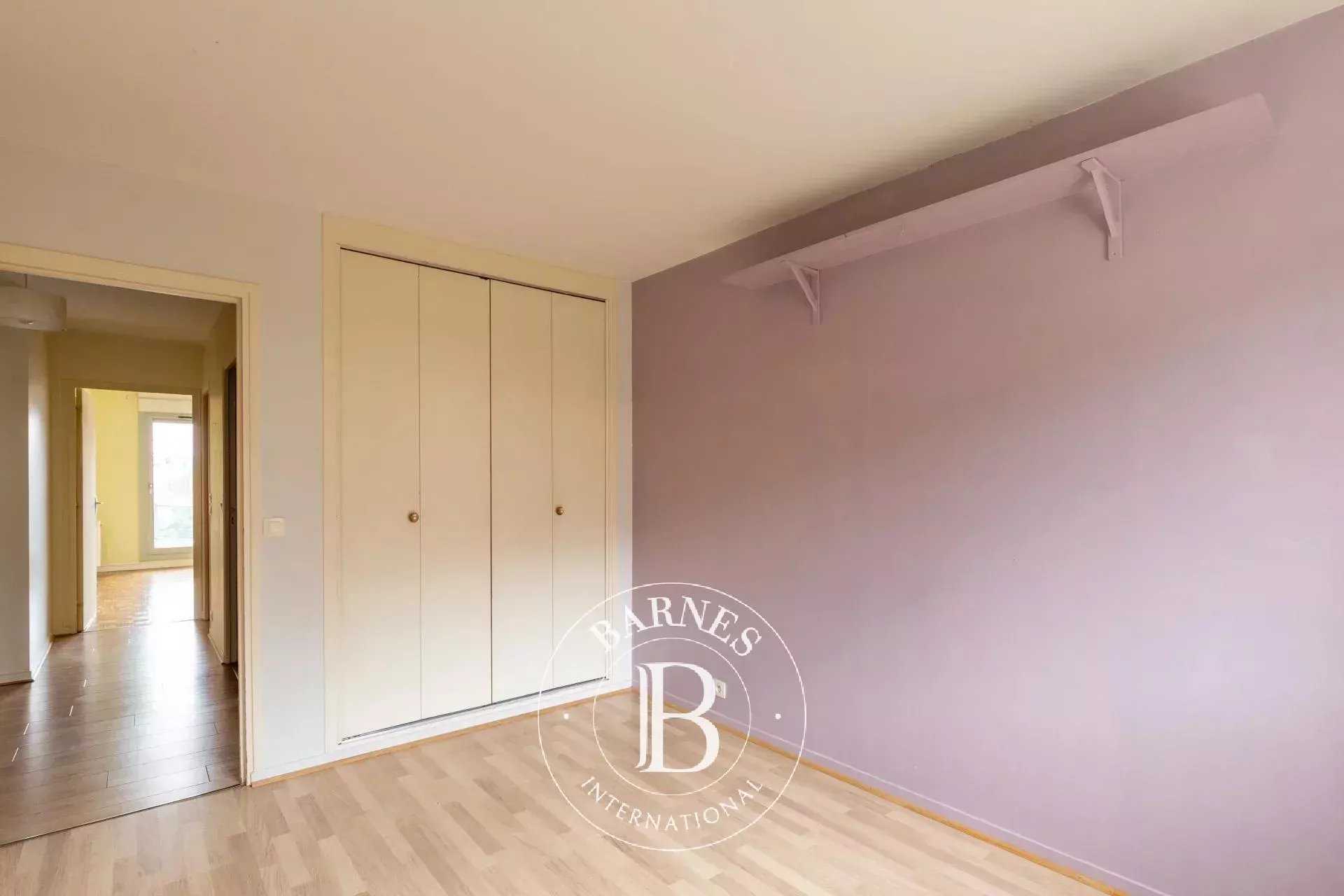 Saint-Germain-en-Laye  - Appartement 4 Pi&egrave;ces 2 Chambres