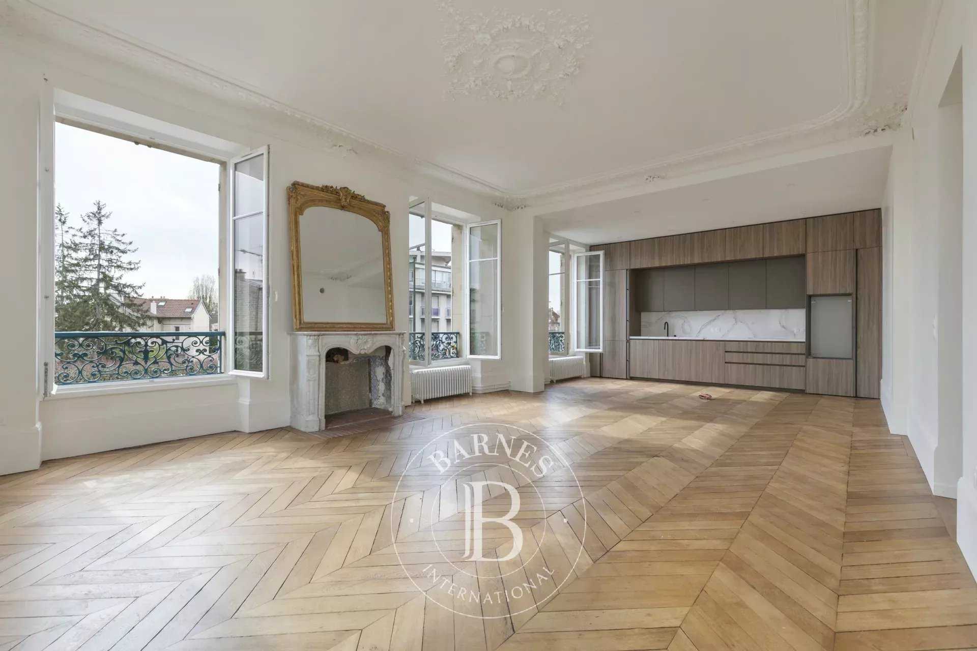 Saint-Germain-en-Laye  - Apartment 3 Bedrooms