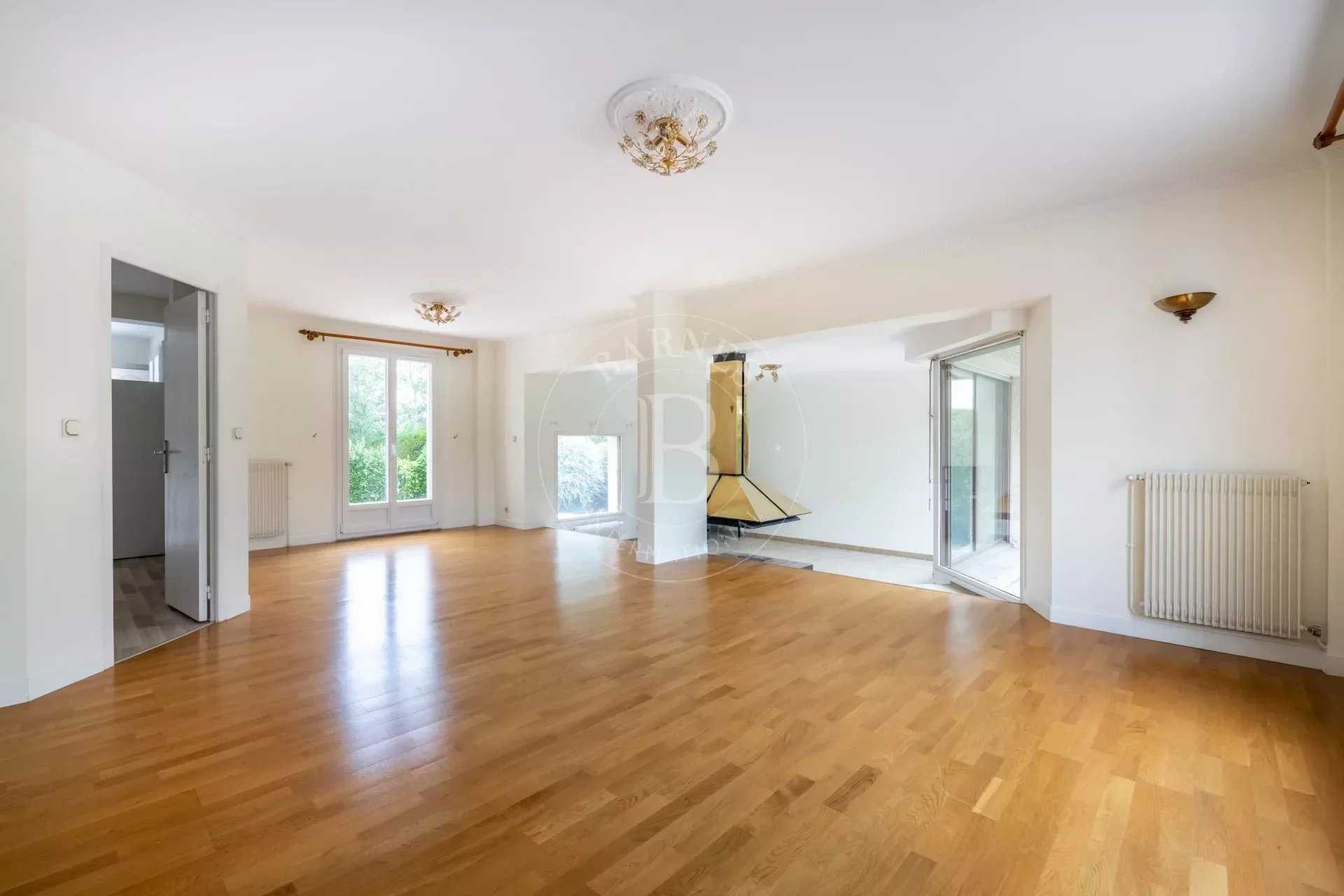 Médan  - Maison 7 Pièces 6 Chambres