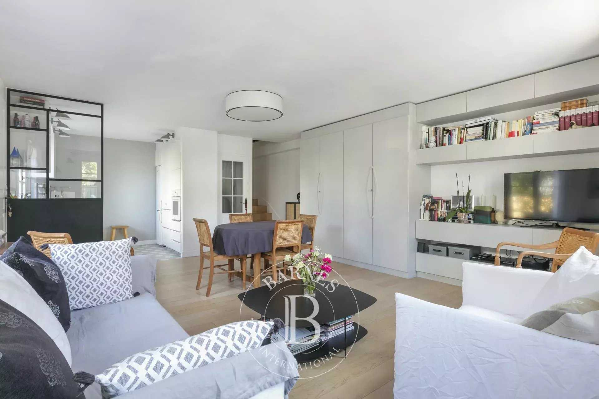 Saint-Germain-en-Laye  - Maison 5 Pi&egrave;ces 3 Chambres