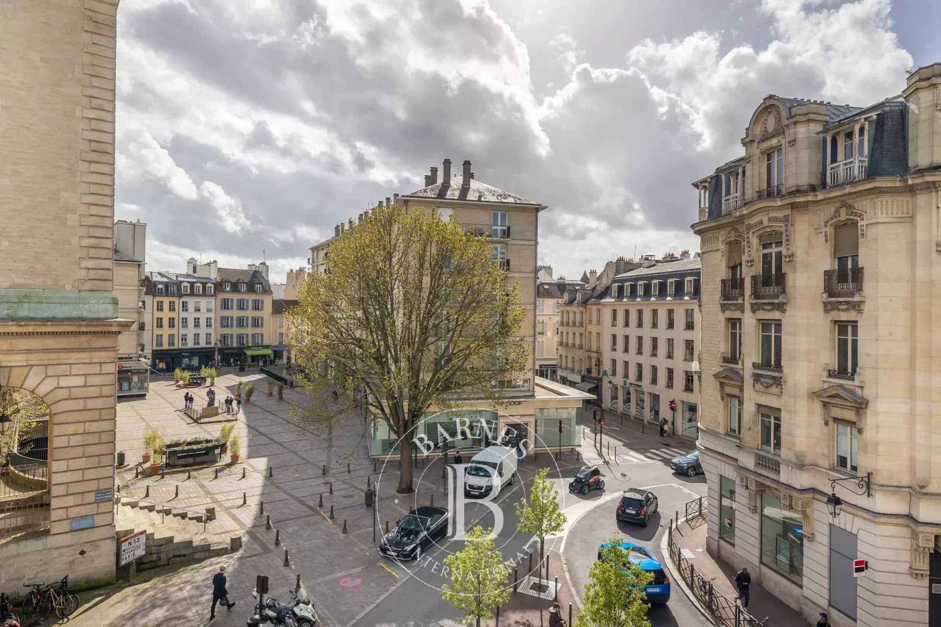 Saint-Germain-en-Laye  - Appartement 6 Pièces 4 Chambres