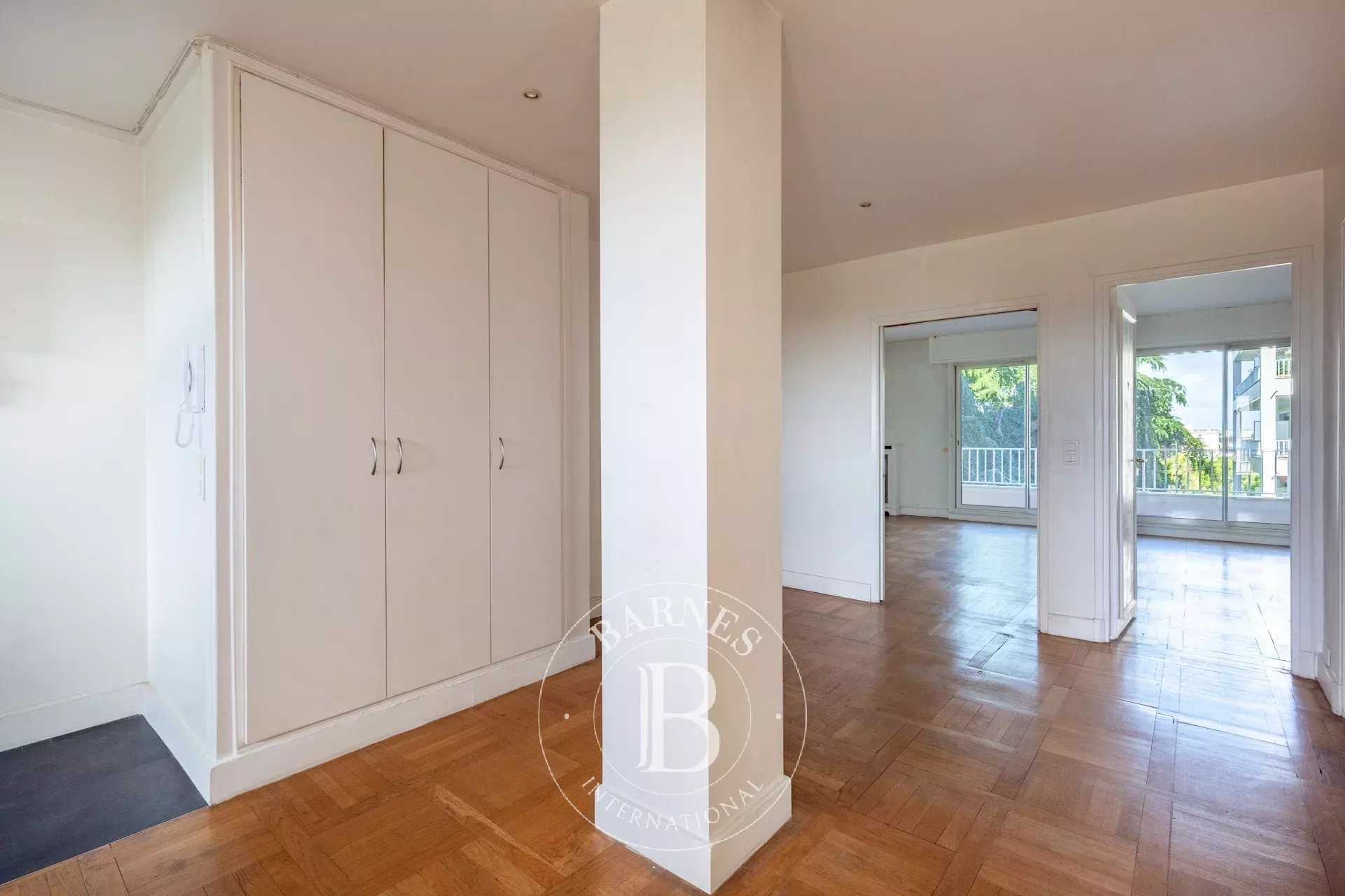 Saint-Germain-en-Laye  - Appartement 3 Pi&egrave;ces 2 Chambres