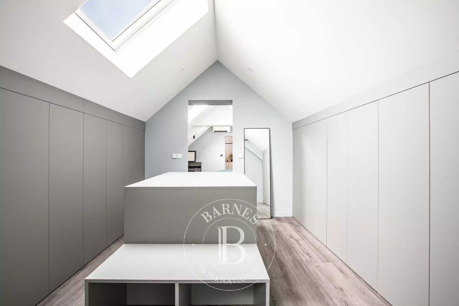 Aigremont  - Maison 7 Pi&egrave;ces 5 Chambres