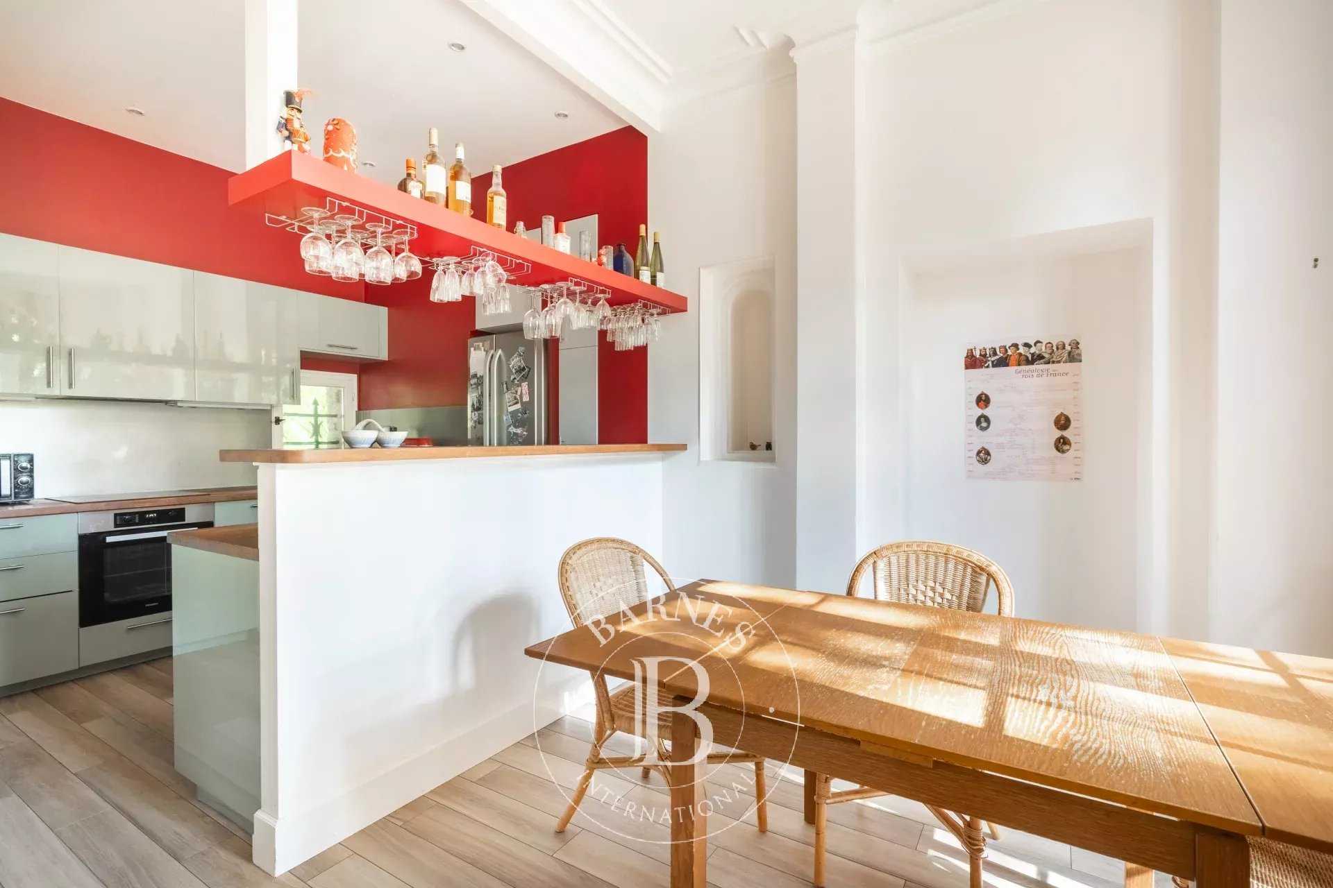 Le Vésinet  - Maison 11 Pi&egrave;ces 7 Chambres