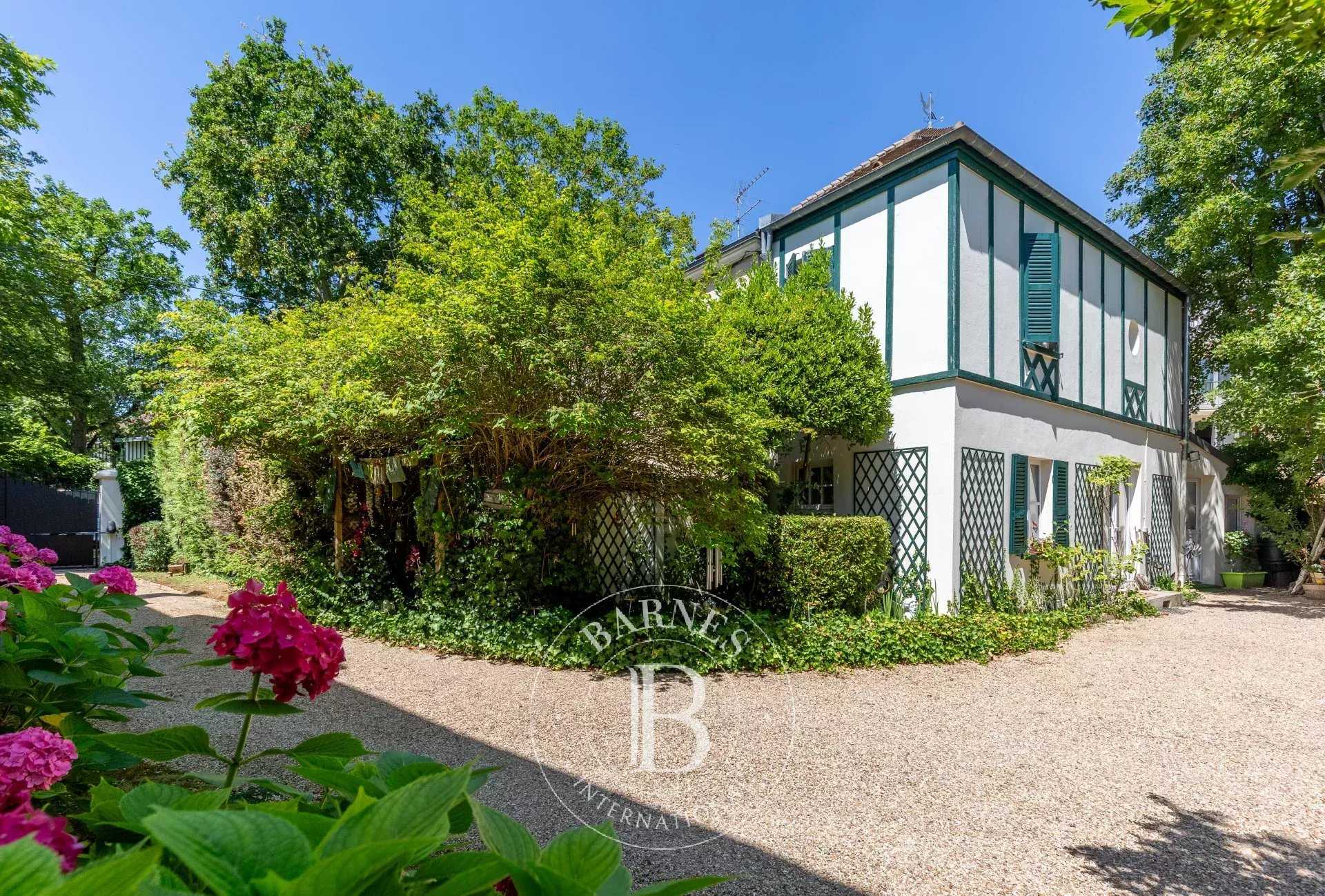 Maisons-Laffitte  - House 5 Bedrooms