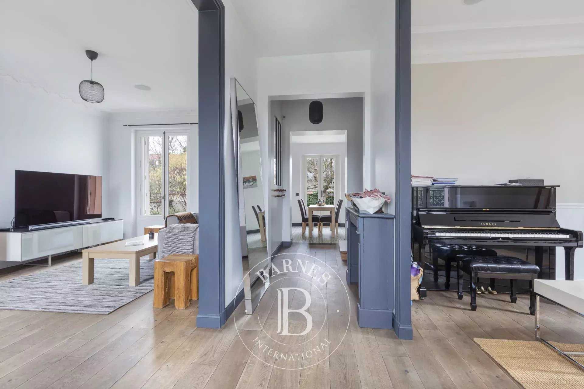 Croissy-sur-Seine  - House 5 Bedrooms