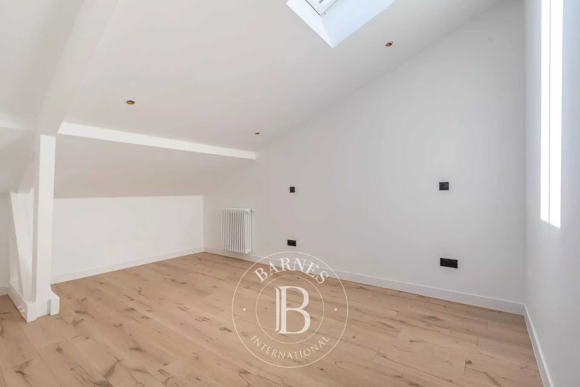 Saint-Germain-en-Laye  - Apartment 2 Bedrooms