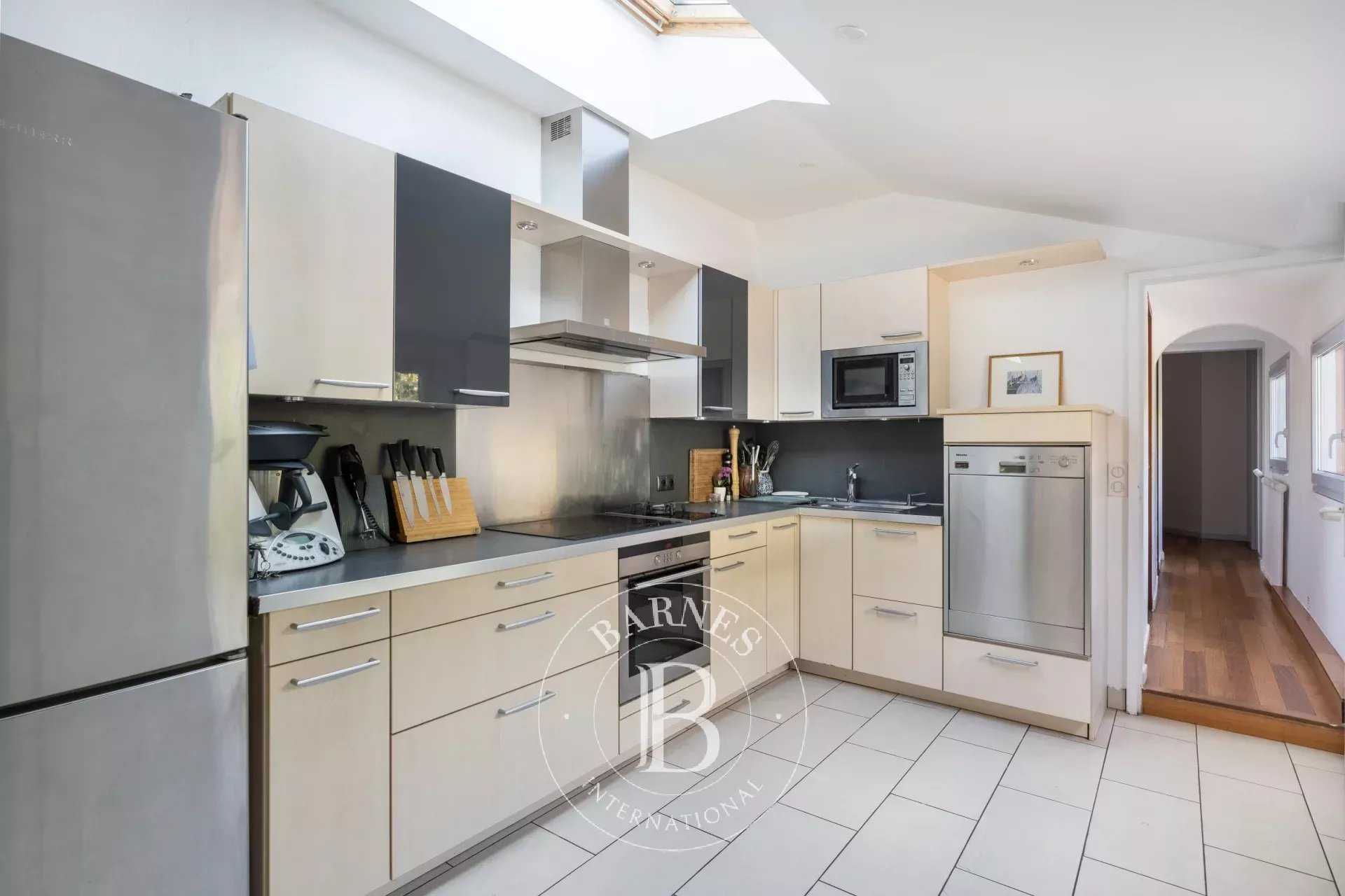 Maisons-Laffitte  - Maison 7 Pi&egrave;ces 5 Chambres