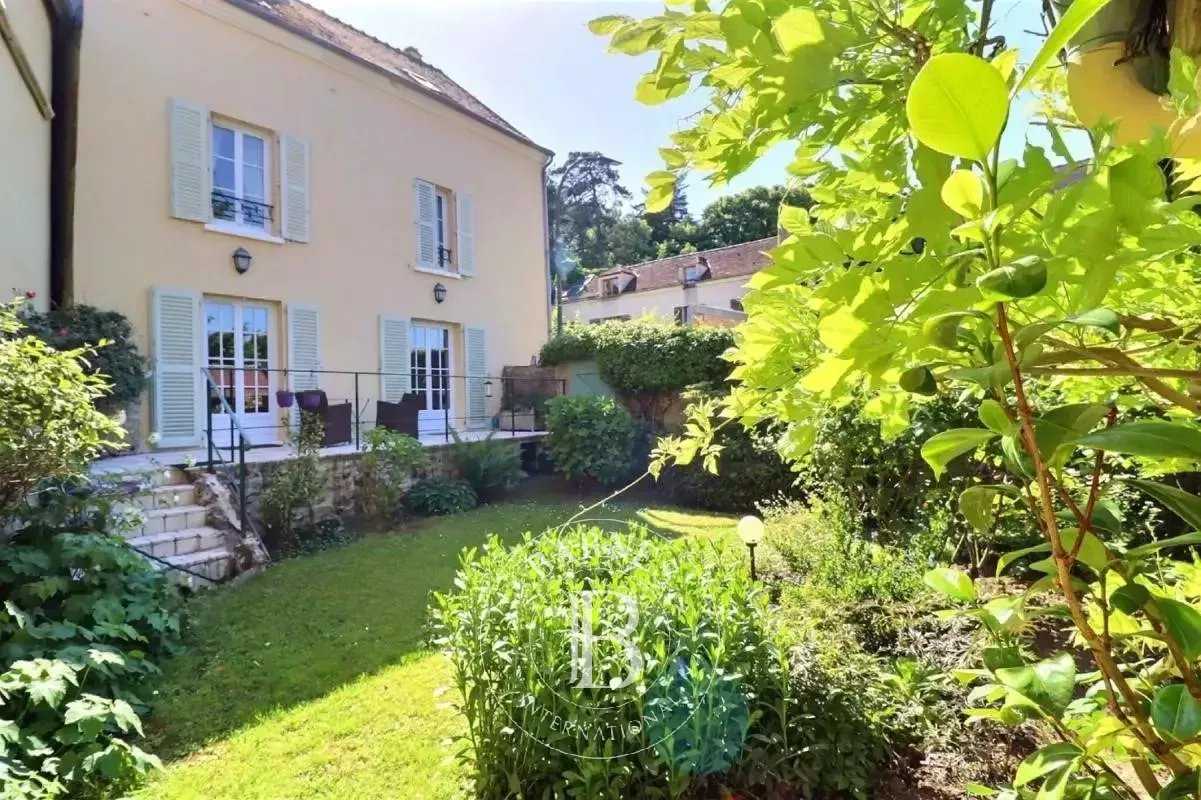 Aigremont  - Maison 7 Pièces 4 Chambres