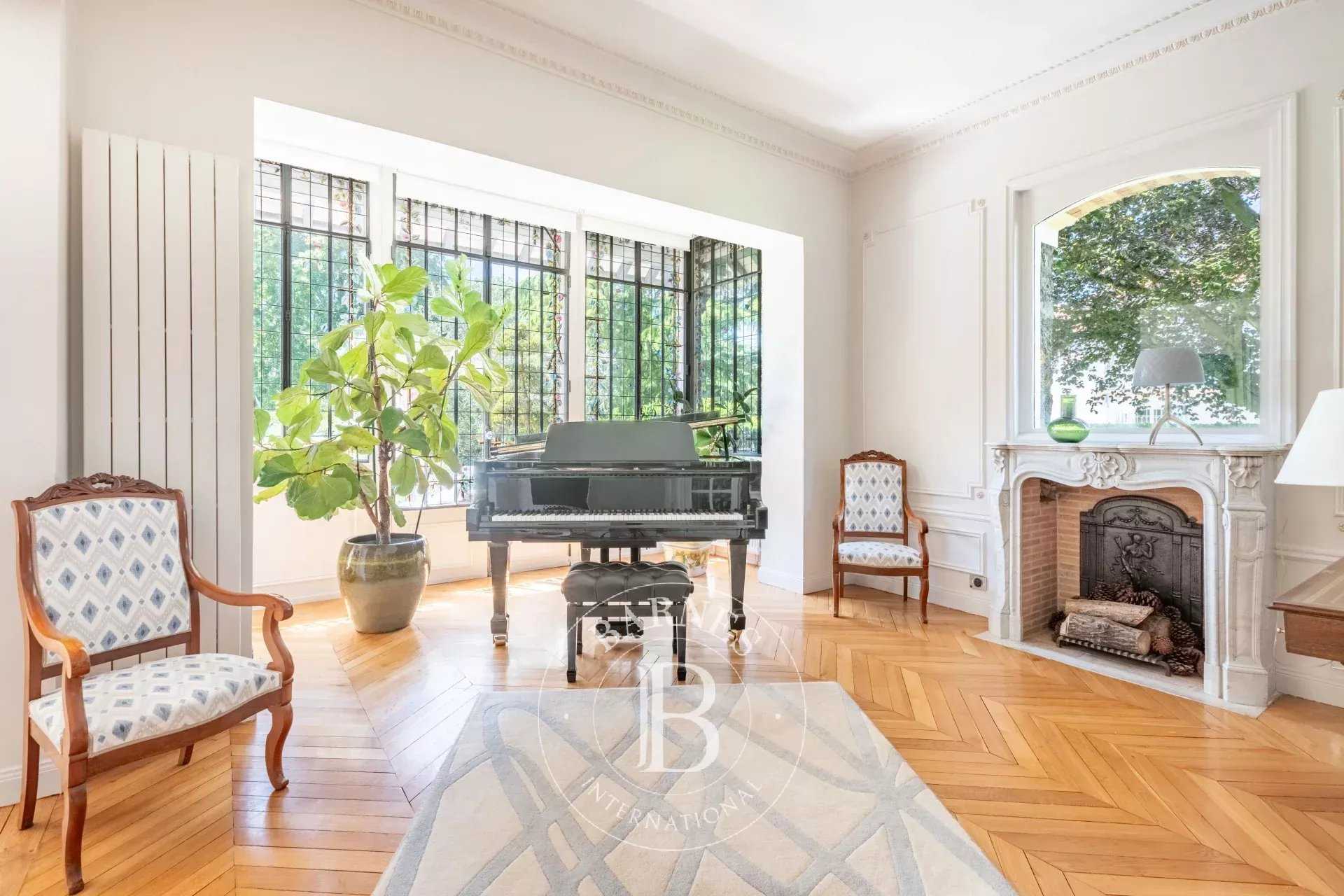 Le Vésinet  - Maison 10 Pi&egrave;ces 4 Chambres