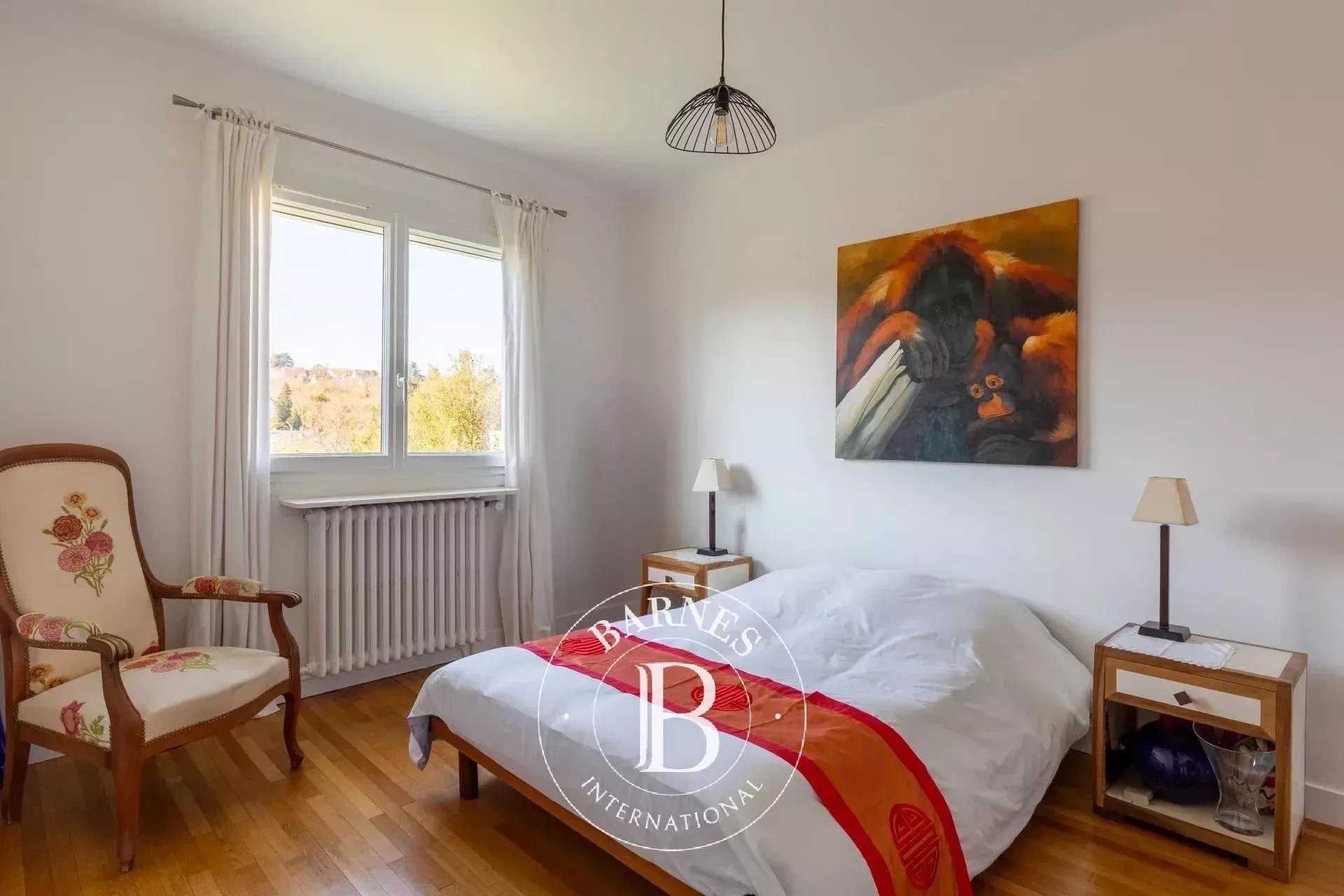Le Pecq  - Maison 7 Pièces 4 Chambres