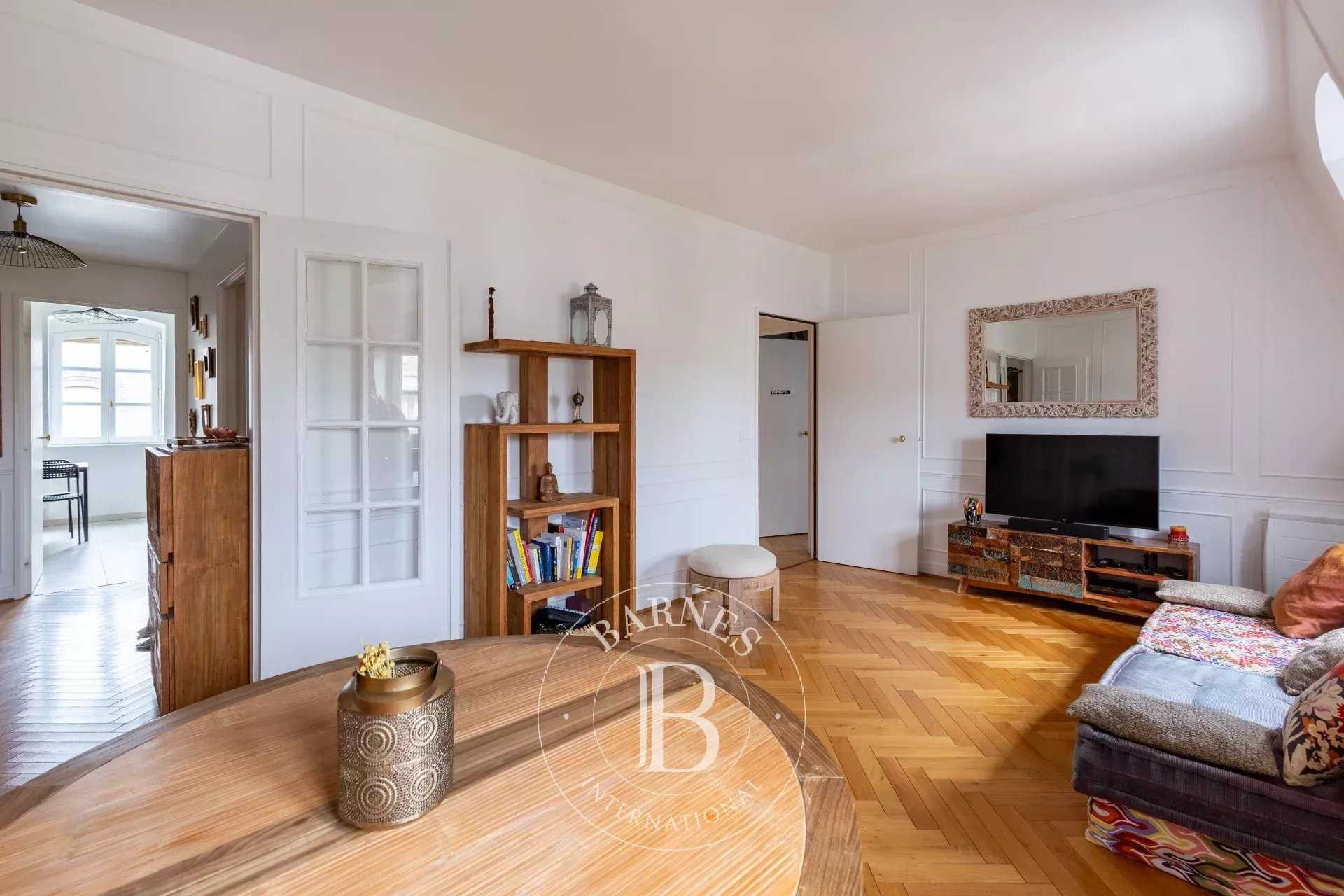 Saint-Germain-en-Laye  - Apartment 3 Bedrooms