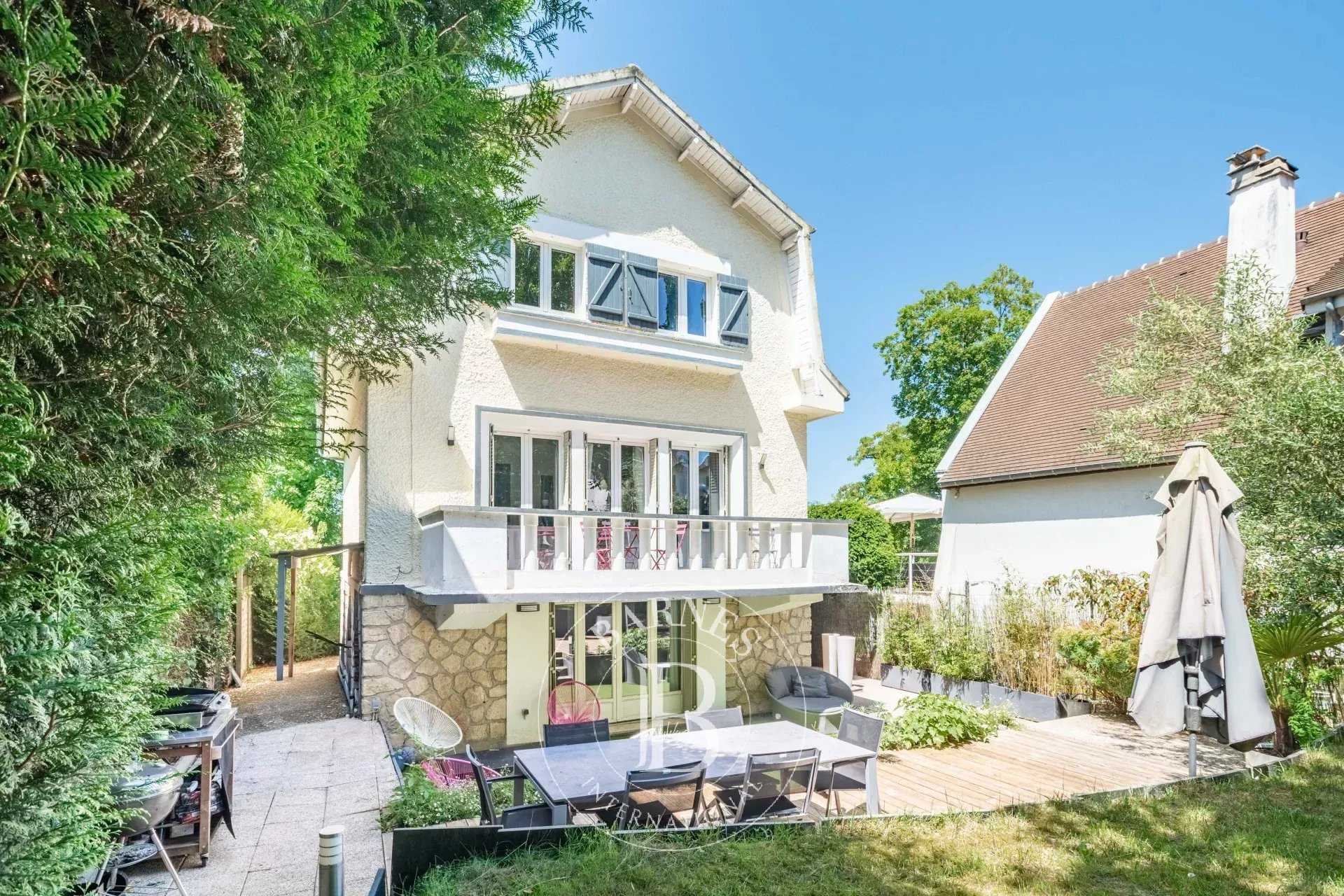 Le Pecq  - Maison 6 Pi&egrave;ces 4 Chambres