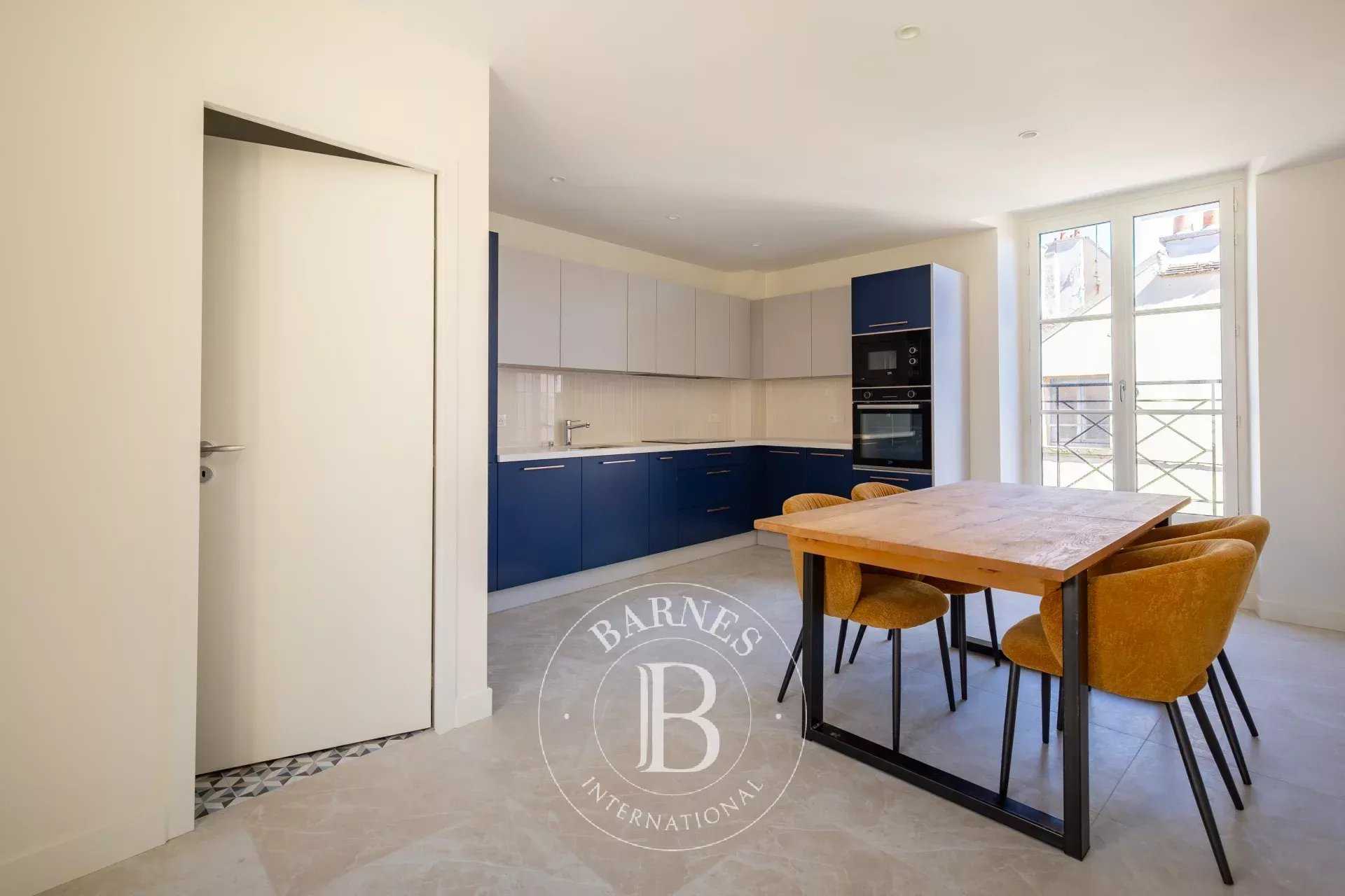 Saint-Germain-en-Laye  - Piso 4 Cuartos 3 Habitaciones