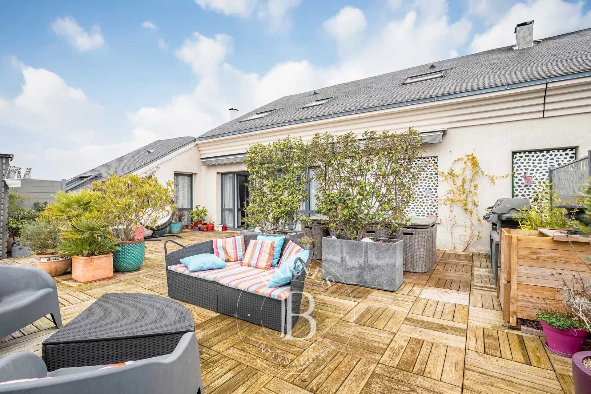 Saint-Germain-en-Laye  - Appartement 4 Pi&egrave;ces