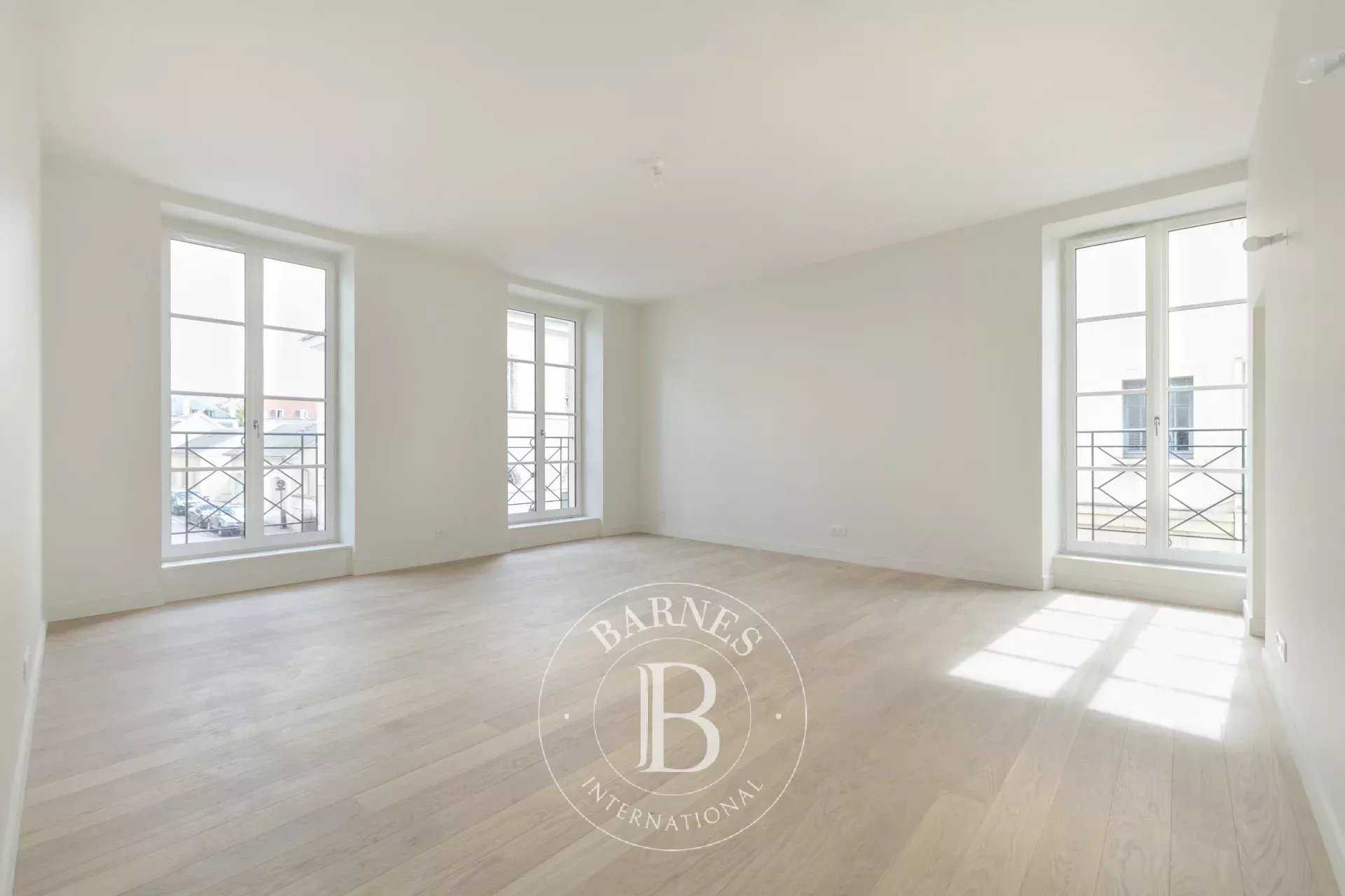 Saint-Germain-en-Laye  - Appartement 5 Pièces 4 Chambres