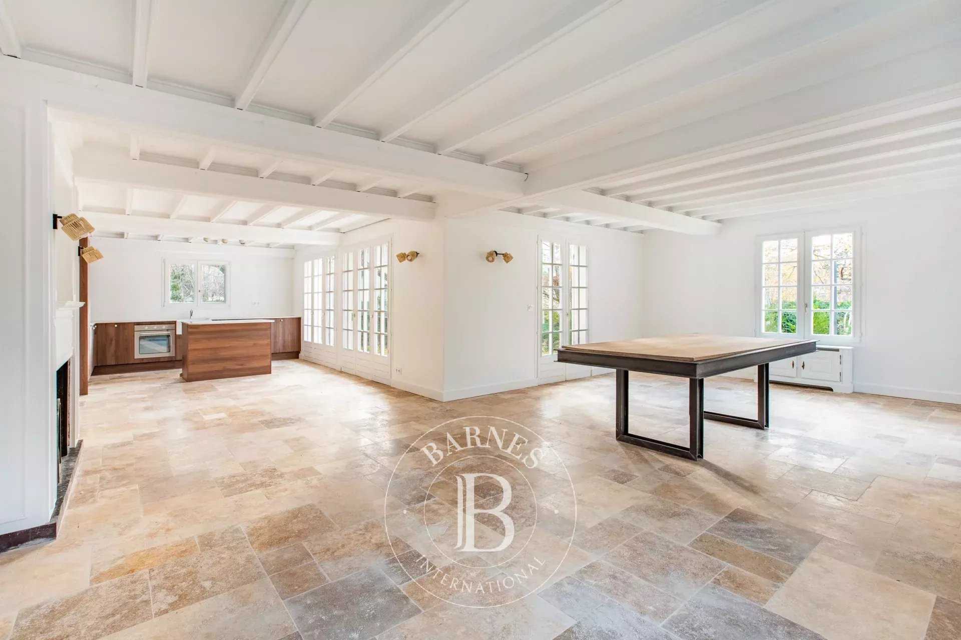 Villennes-sur-Seine  - House 4 Bedrooms