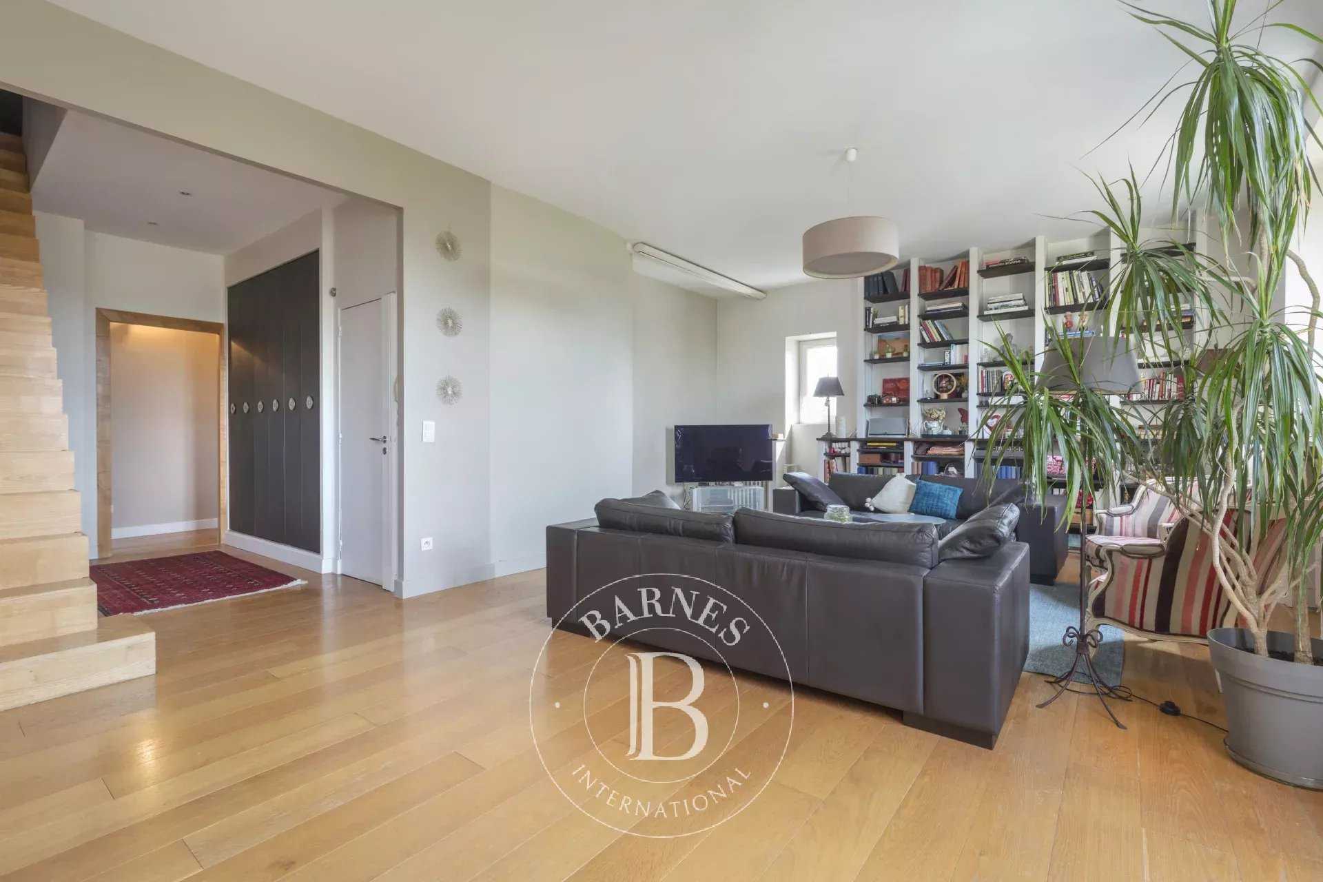 Croissy-sur-Seine  - Appartement 6 Pièces 4 Chambres