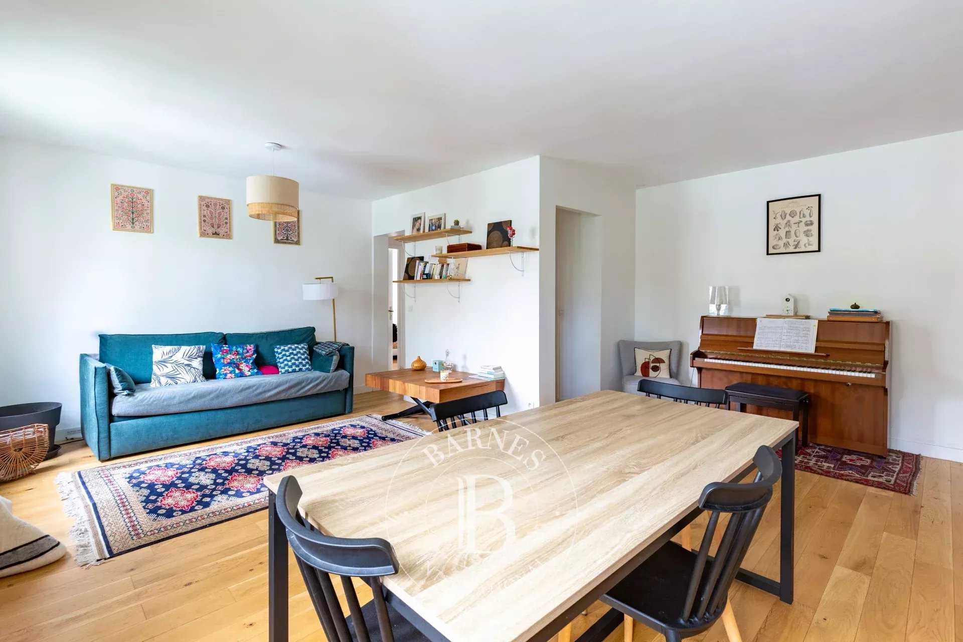 Saint-Germain-en-Laye  - Appartement 4 Pièces 2 Chambres