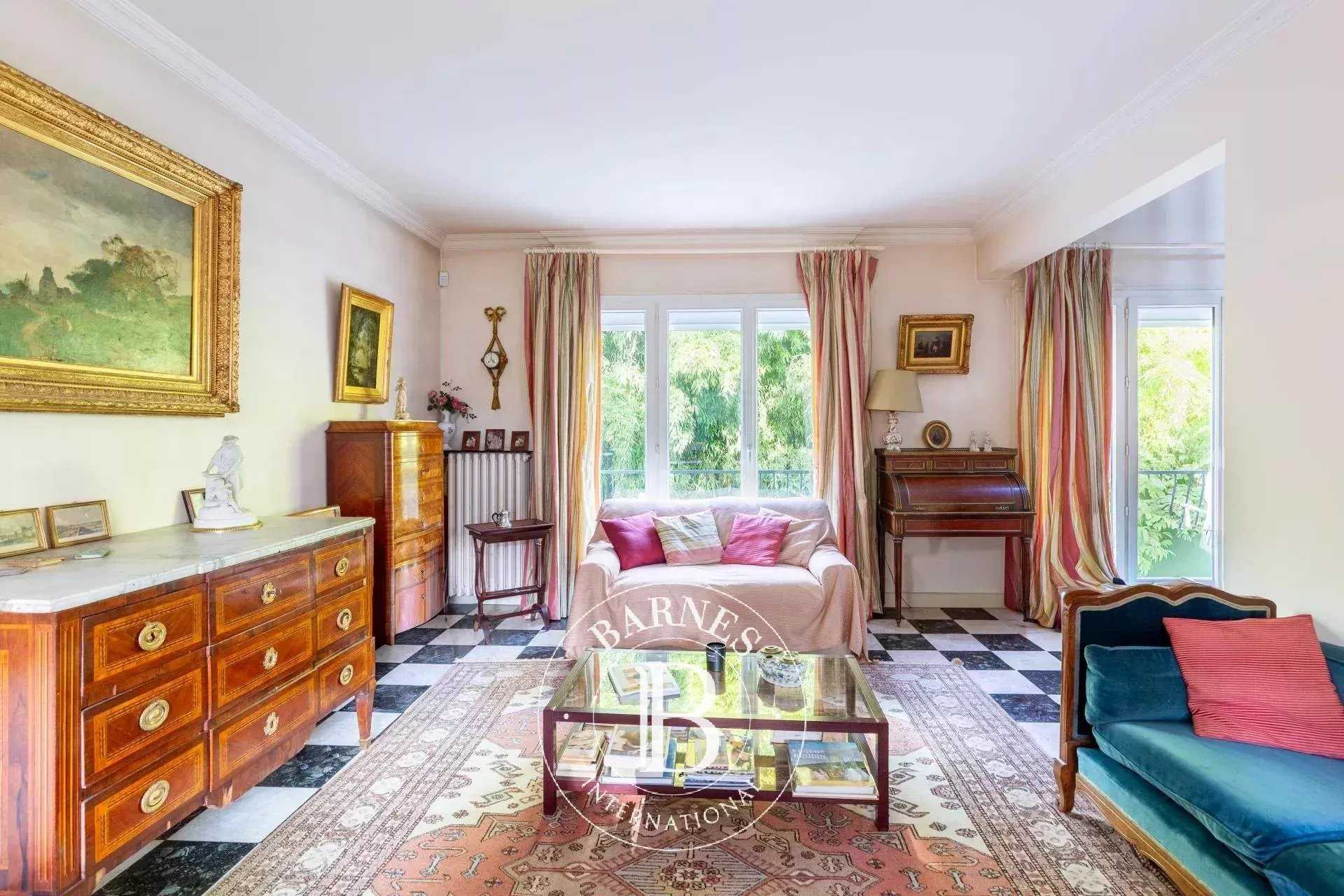 Le Pecq  - Maison 9 Pièces 6 Chambres