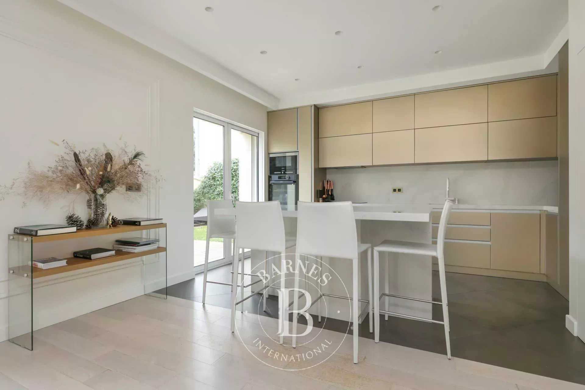 Le Vésinet  - House 5 Bedrooms