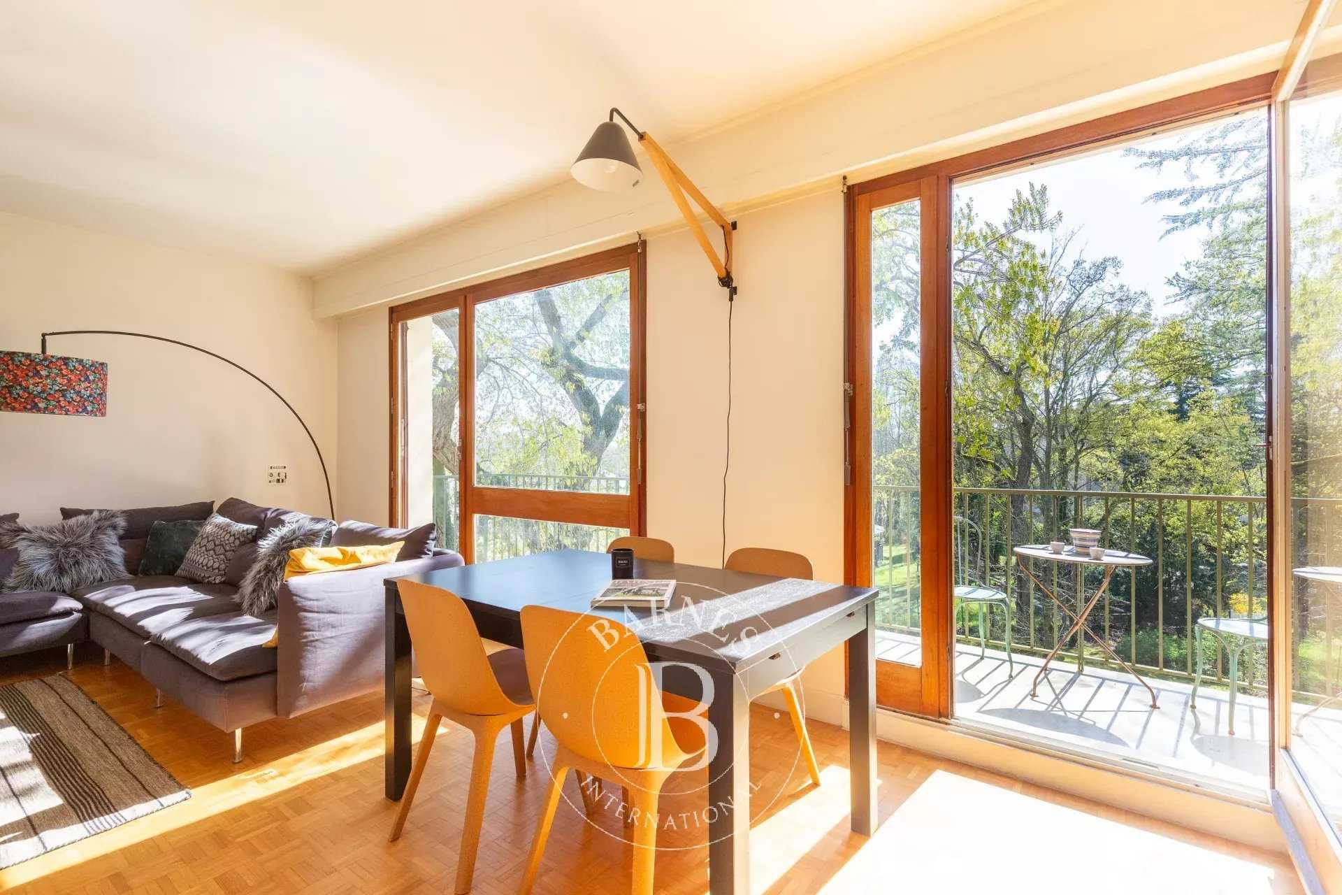 Maisons-Laffitte  - Appartement 5 Pièces 3 Chambres