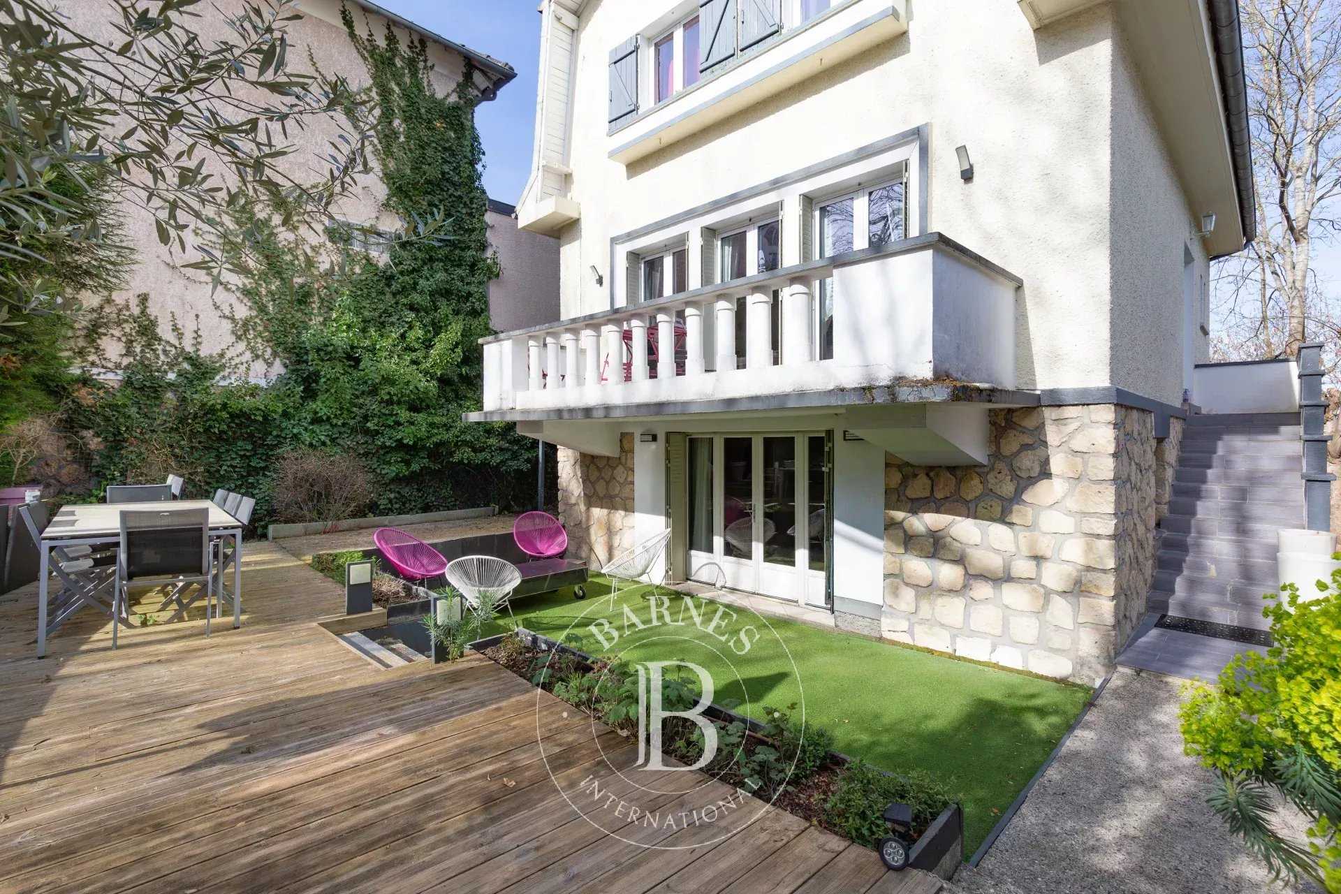 Le Pecq  - Maison 6 Pi&egrave;ces 4 Chambres