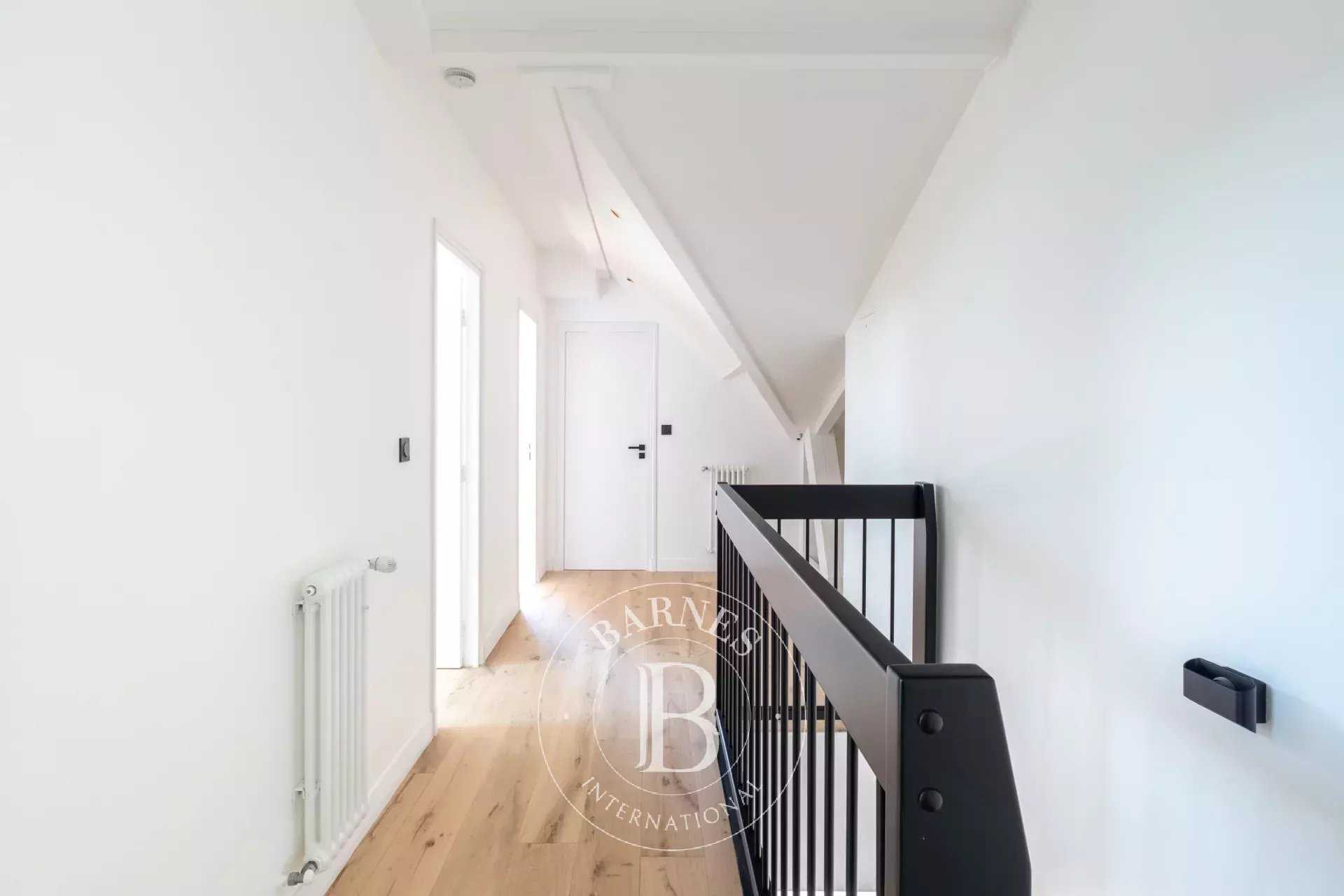 Saint-Germain-en-Laye  - Appartement 5 Pièces 3 Chambres