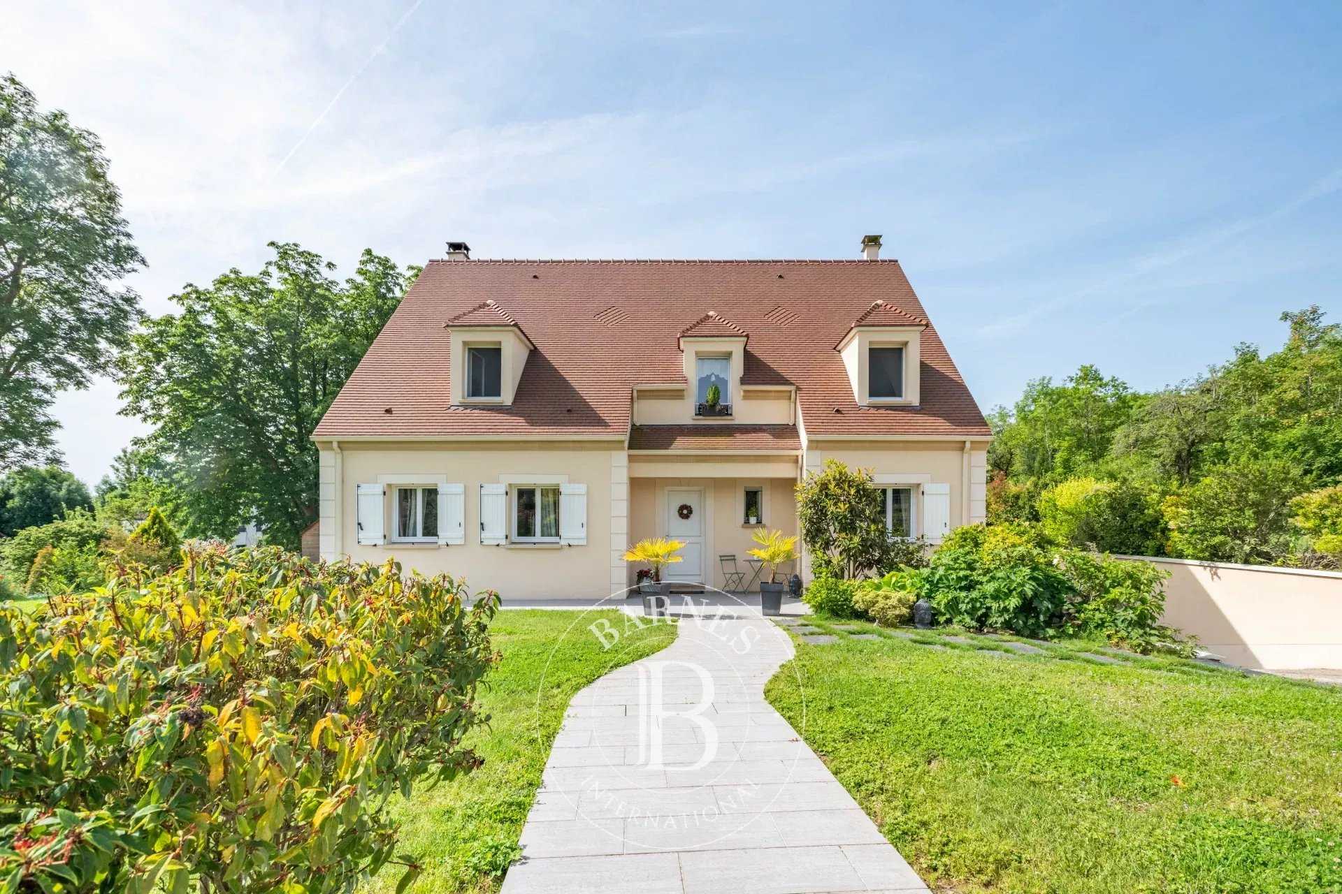 House Vaux-sur-Seine