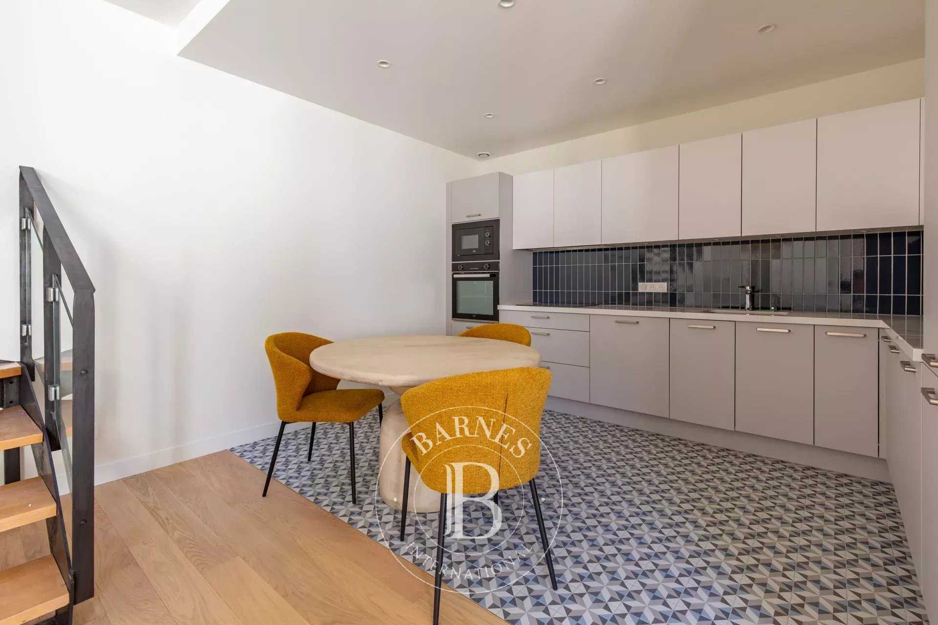 Saint-Germain-en-Laye  - Piso 6 Cuartos 3 Habitaciones