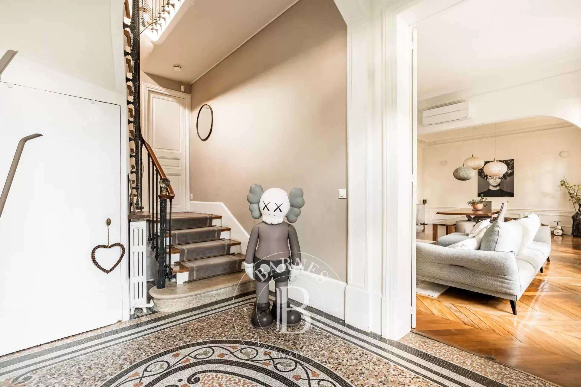 Saint-Germain-en-Laye  - Maison 11 Pi&egrave;ces 5 Chambres