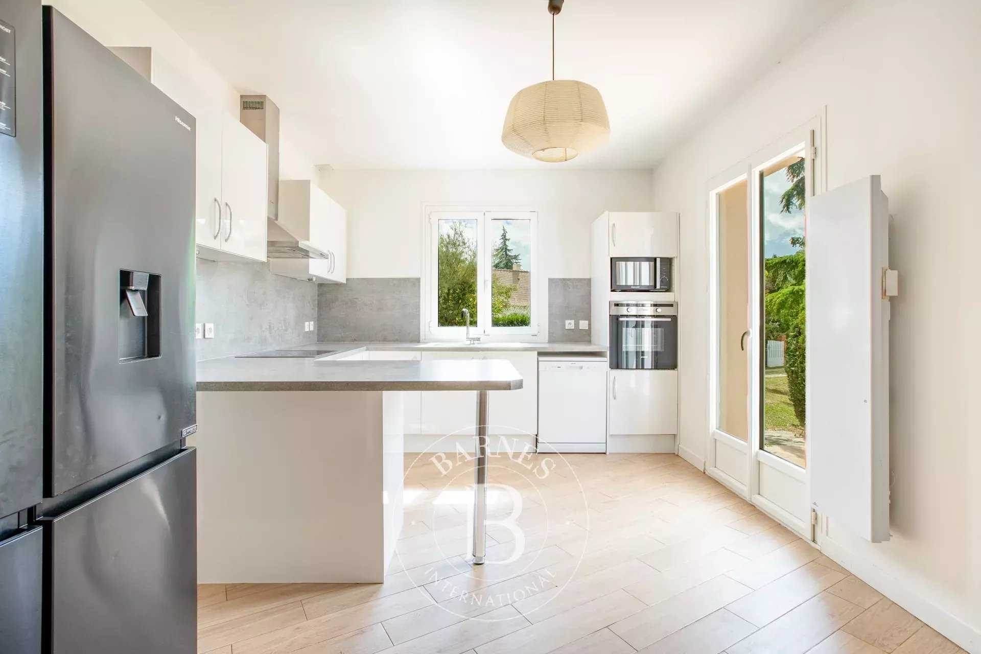 Croissy-sur-Seine  - House 5 Bedrooms