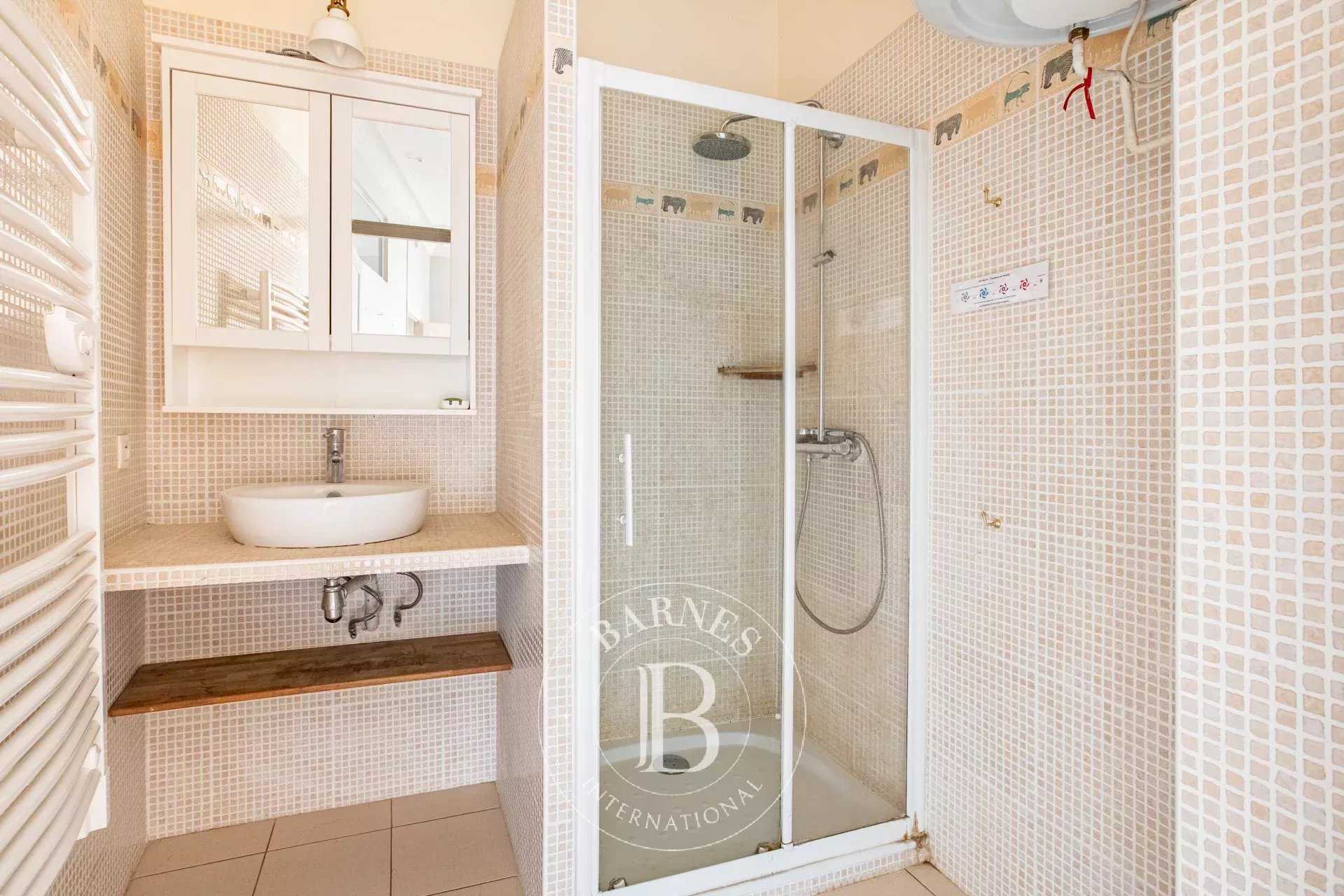 Saint-Germain-en-Laye  - Piso 5 Cuartos 3 Habitaciones