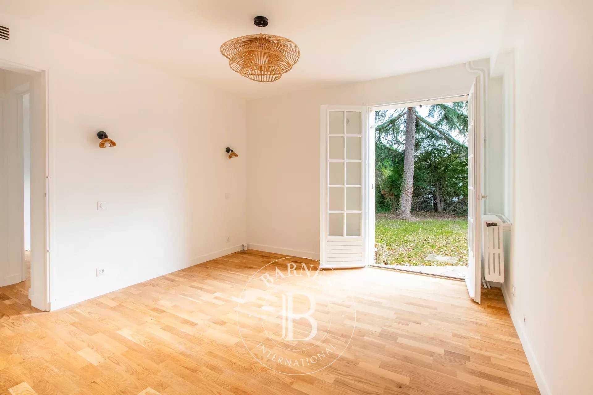 Villennes-sur-Seine  - House 4 Bedrooms