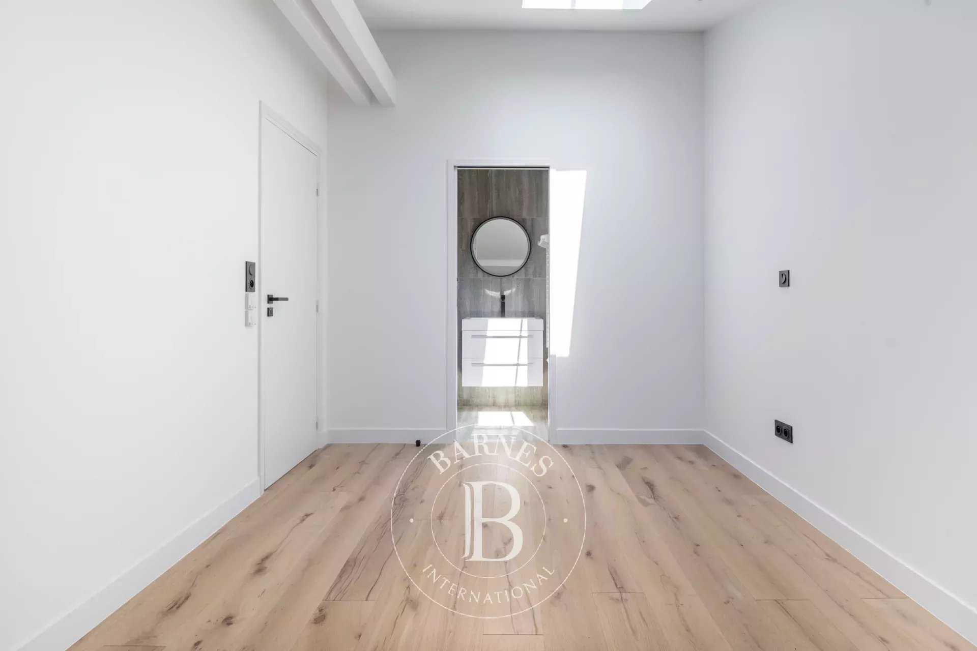 Saint-Germain-en-Laye  - House 2 Bedrooms