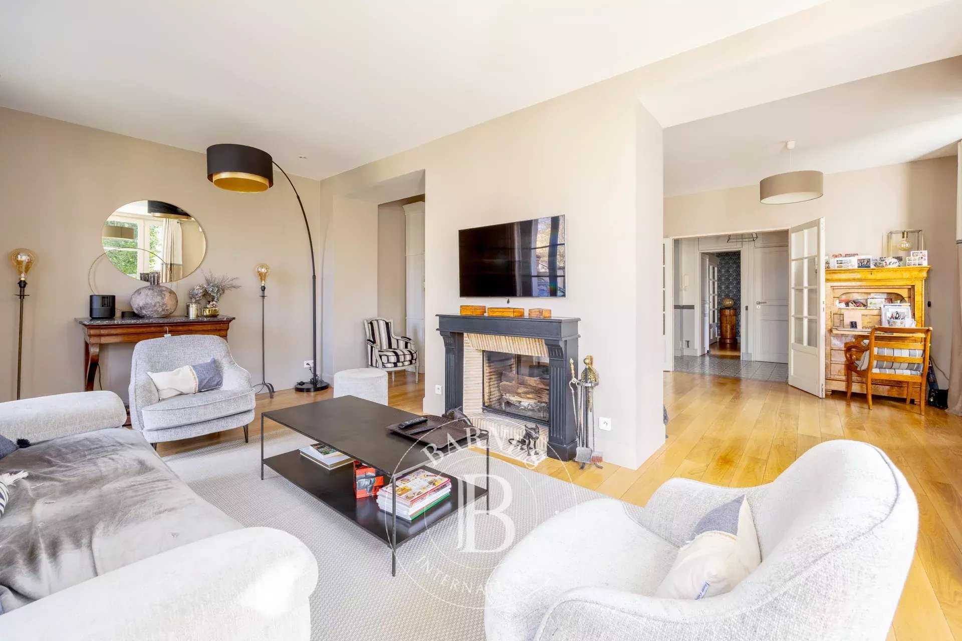 Chatou  - House 6 Bedrooms